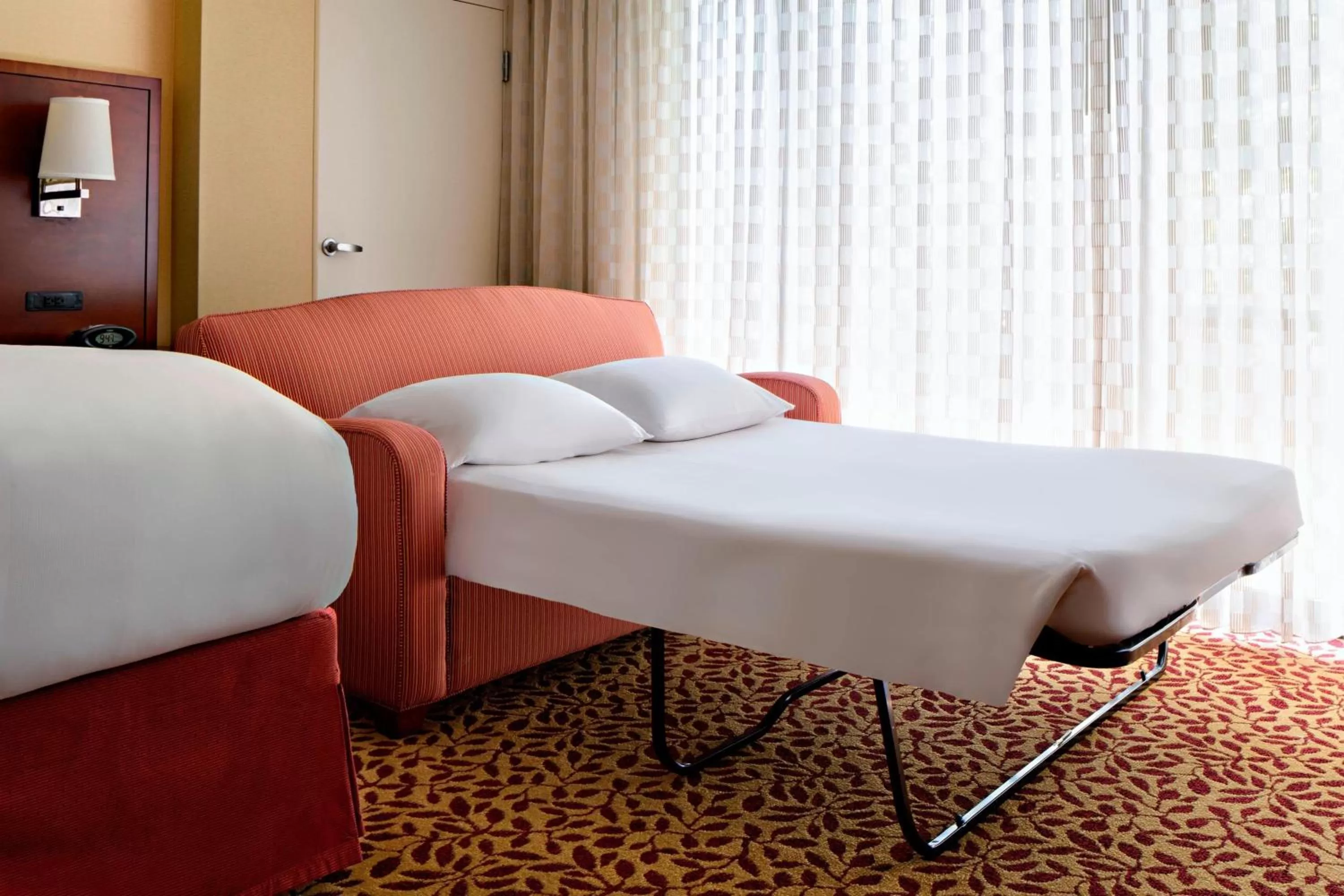 Photo of the whole room in Houston Marriott West Loop by The Galleria