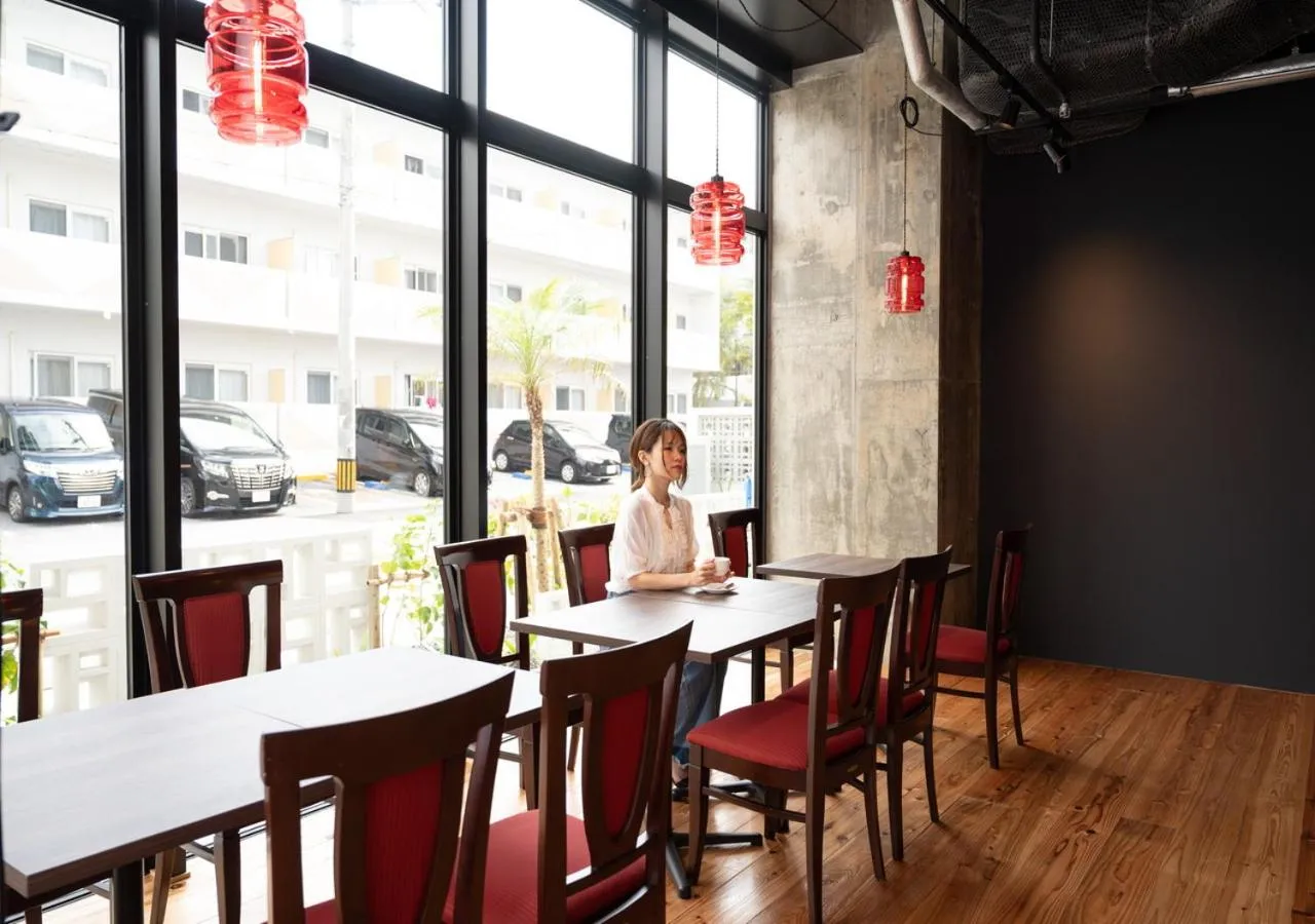 Restaurant/places to eat in Hotel Cocktail Stay Naha