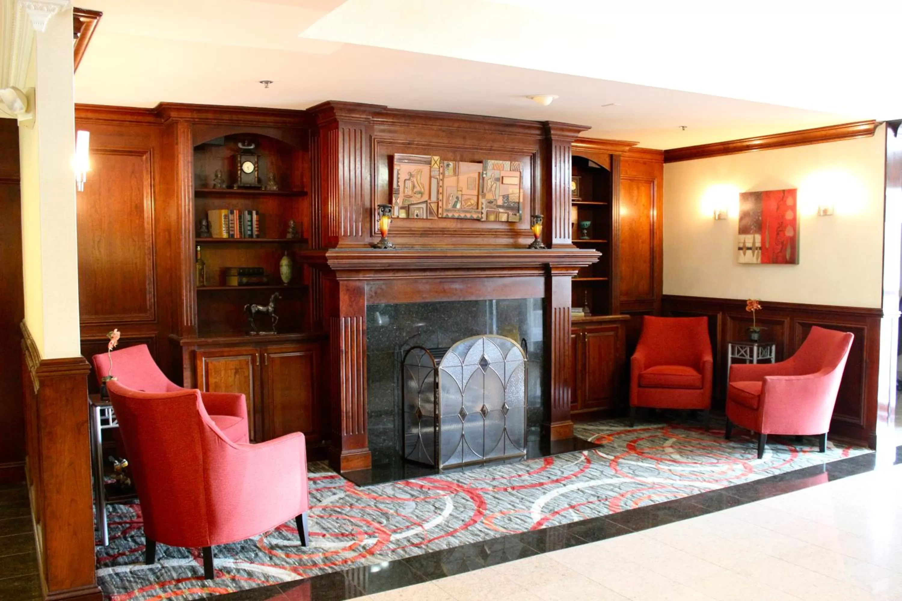 Property building in Holiday Inn Express Hotel & Suites Waterford by IHG