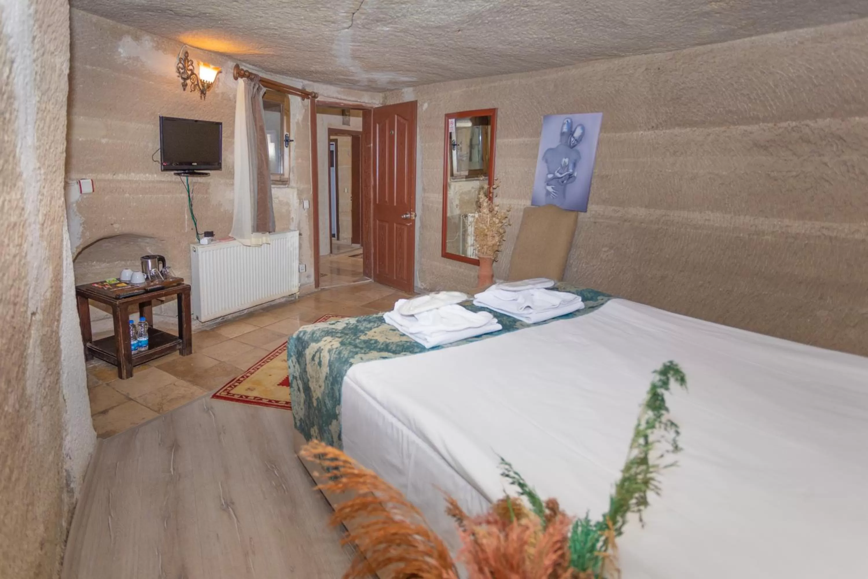 Photo of the whole room in Guven Cave Hotel