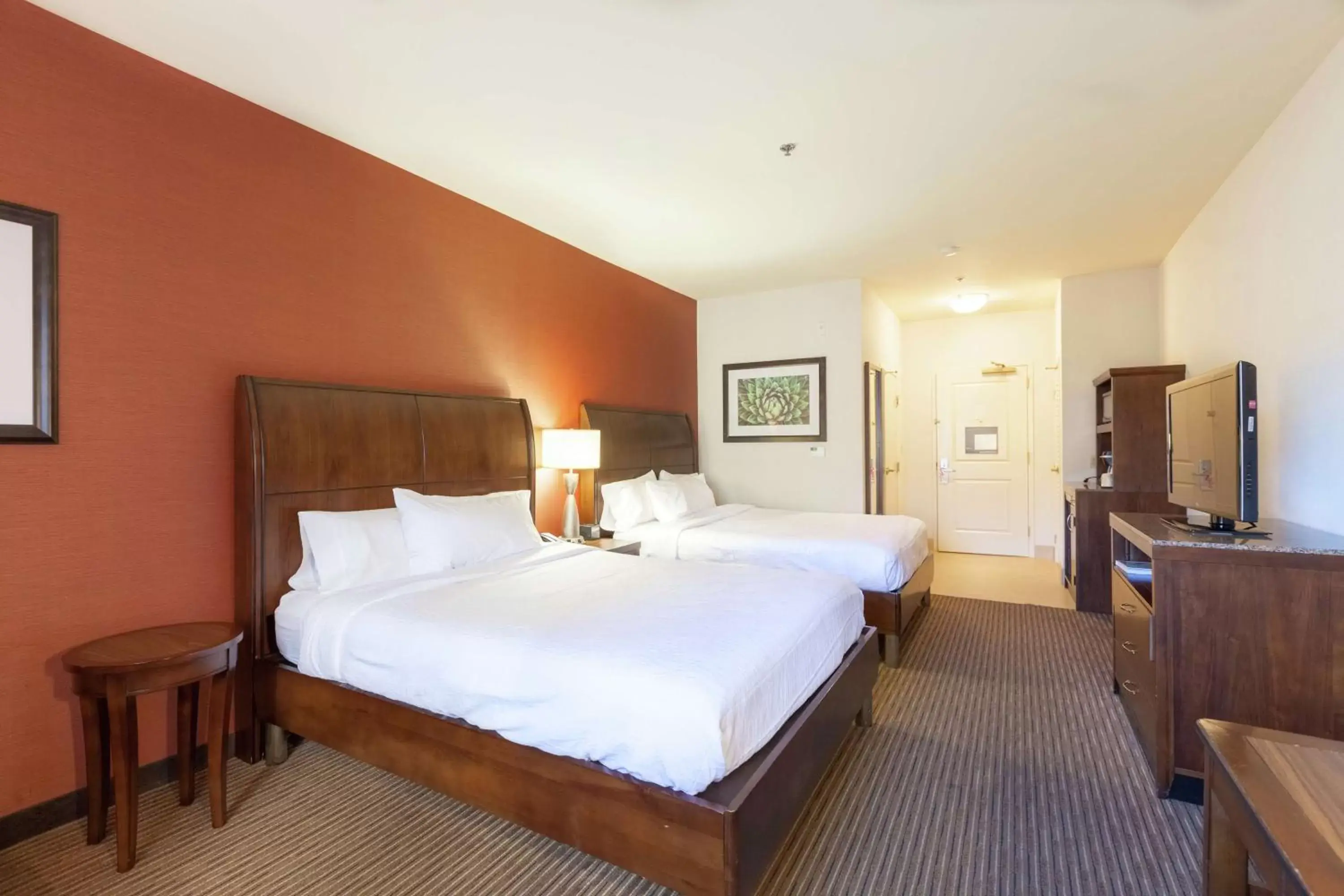 Queen Room with Two Queen Beds and Pool View - Non-Smoking in Hilton Garden Inn Palm Springs/Rancho Mirage Queen Room with Two Queen Beds and Pool View - Non-Smoking in Hilton Garden Inn Palm Springs/Rancho Mirage