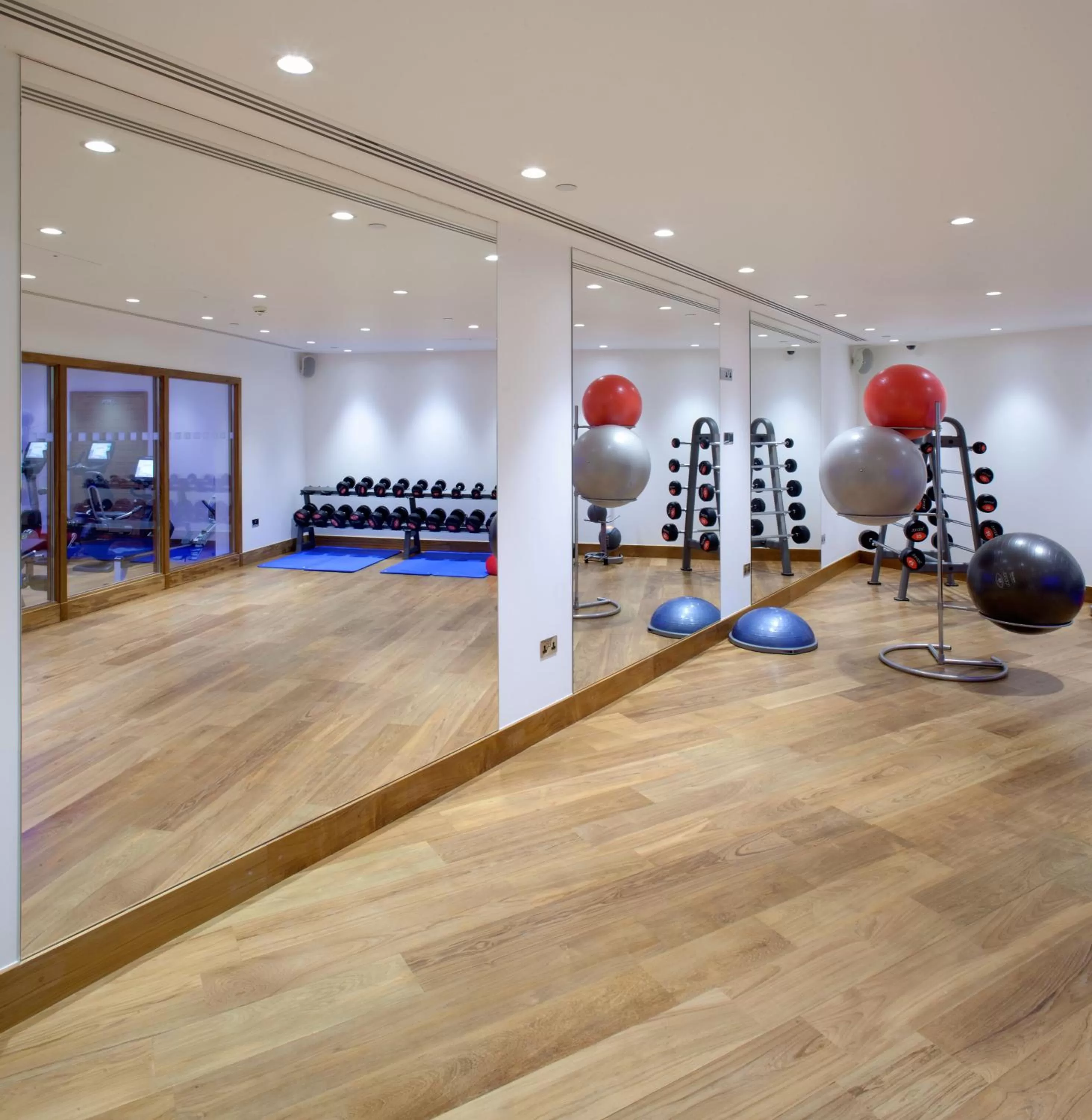 Fitness centre/facilities in Leonardo Royal London Tower Bridge