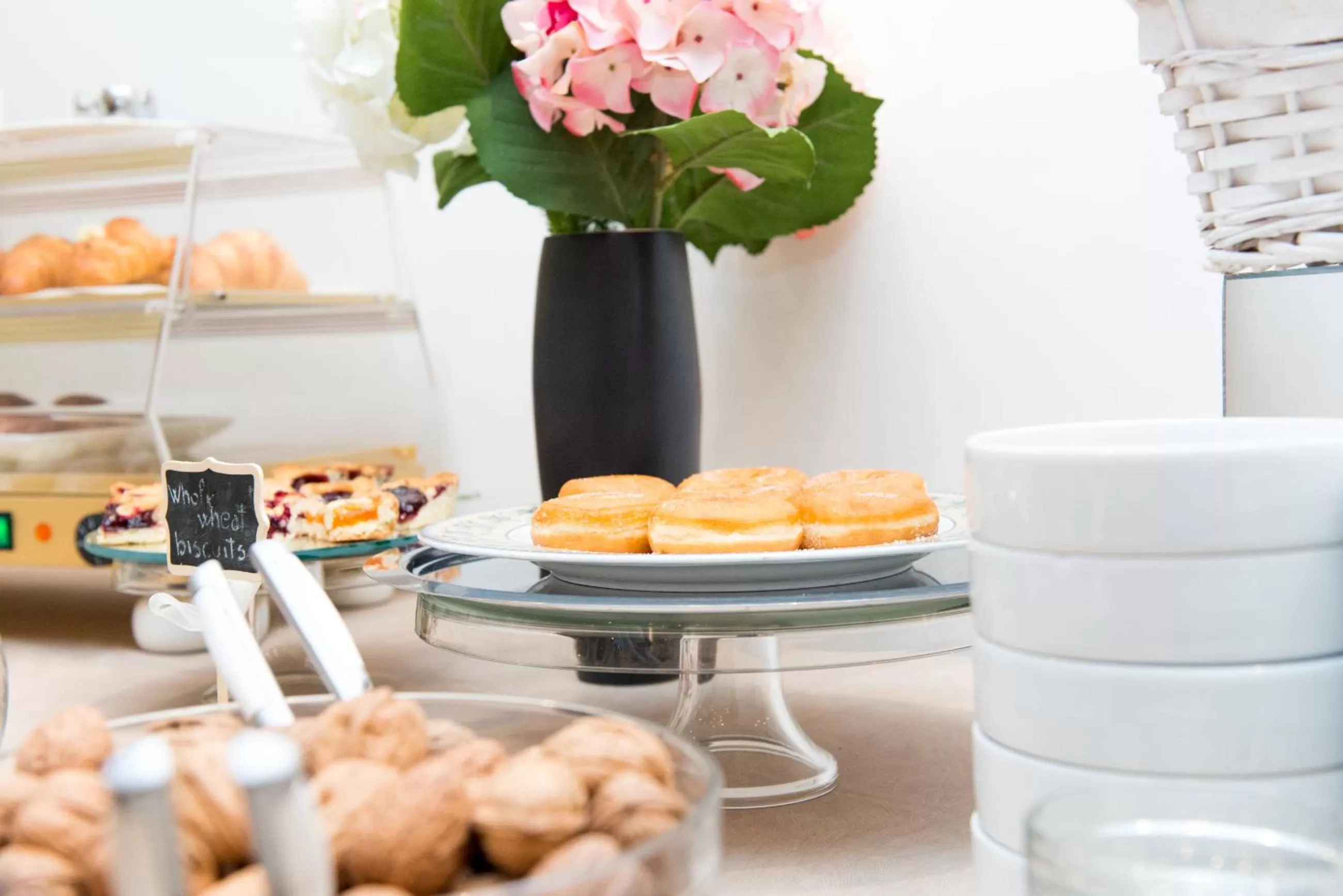 Buffet breakfast in Royal Hotel