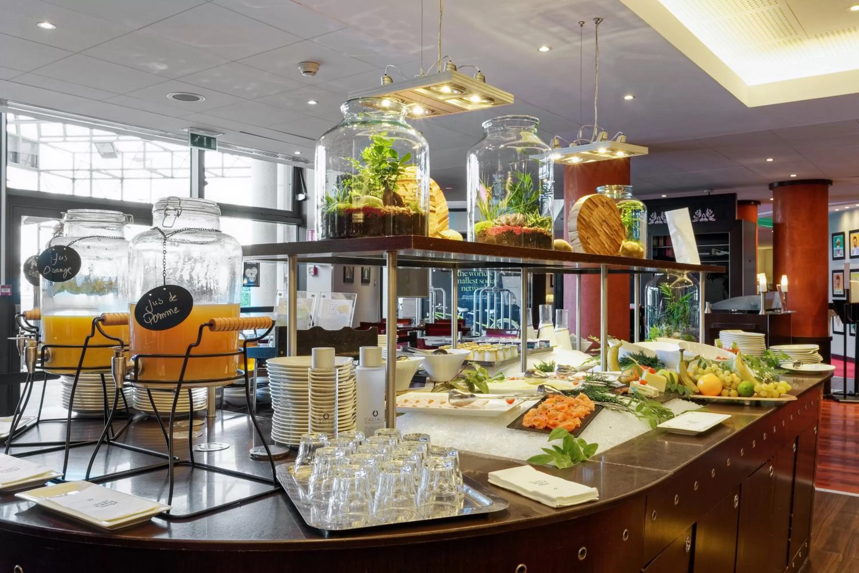 Breakfast in Golden Tulip CDG Airport Roissy