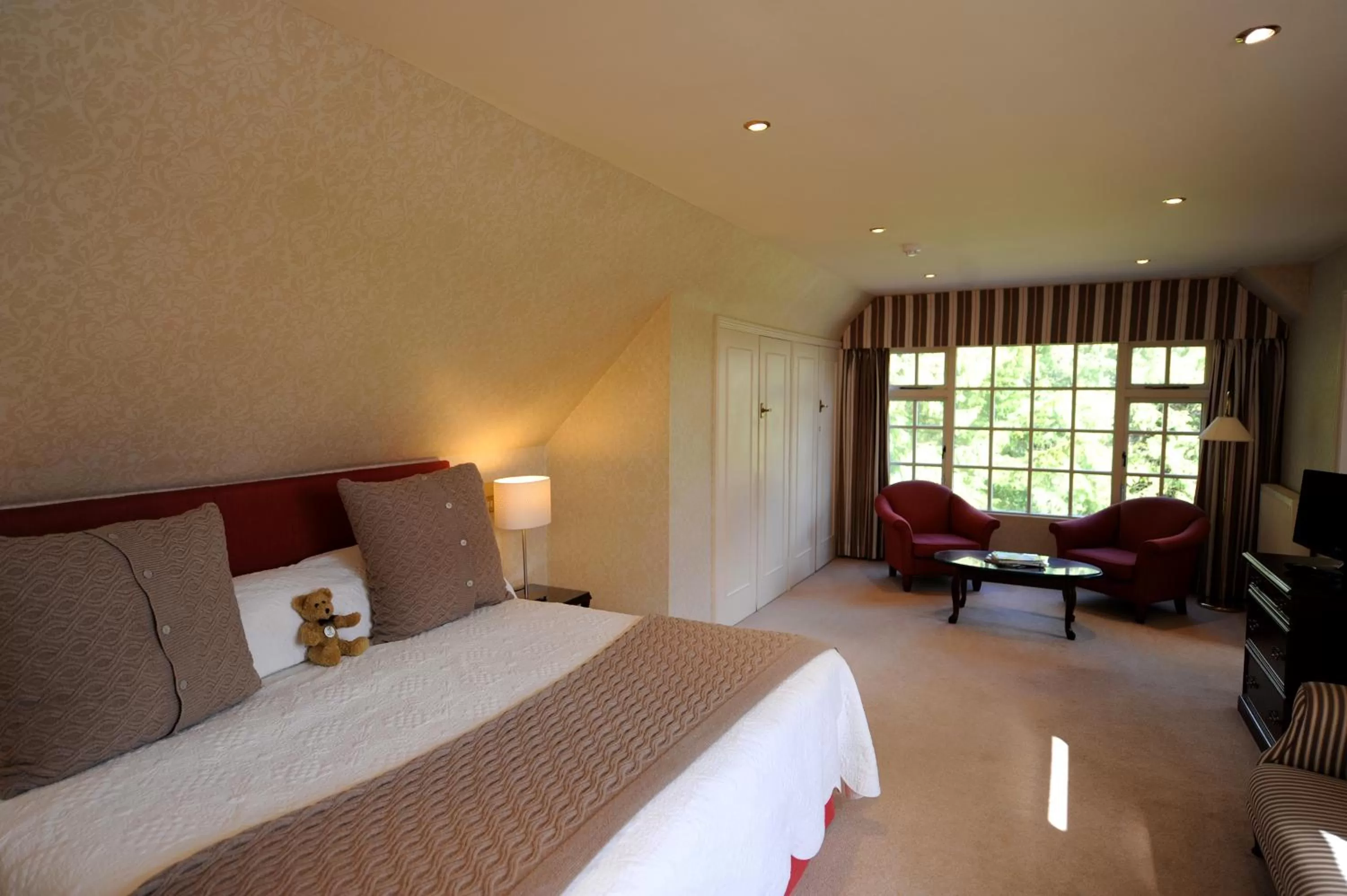 Bedroom, Bed in Rufflets St Andrews