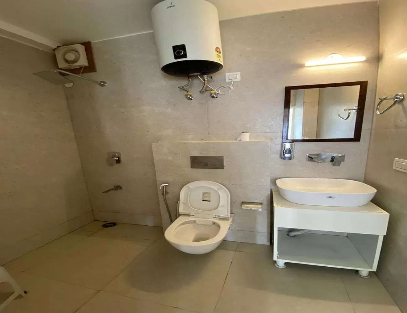 Shower, Bathroom in Hotel Diamond, Mussoorie