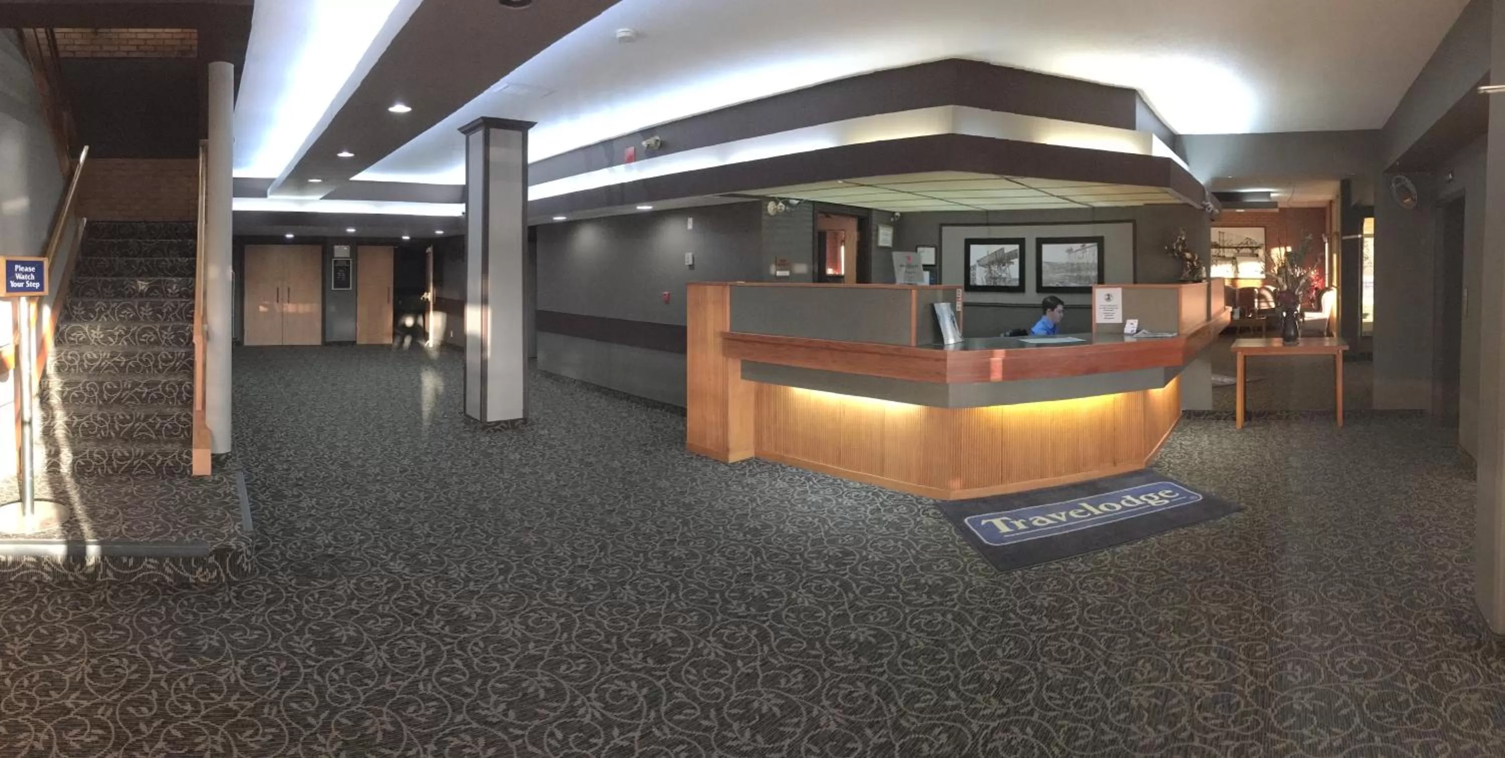 Lobby or reception in Travelodge by Wyndham Lethbridge