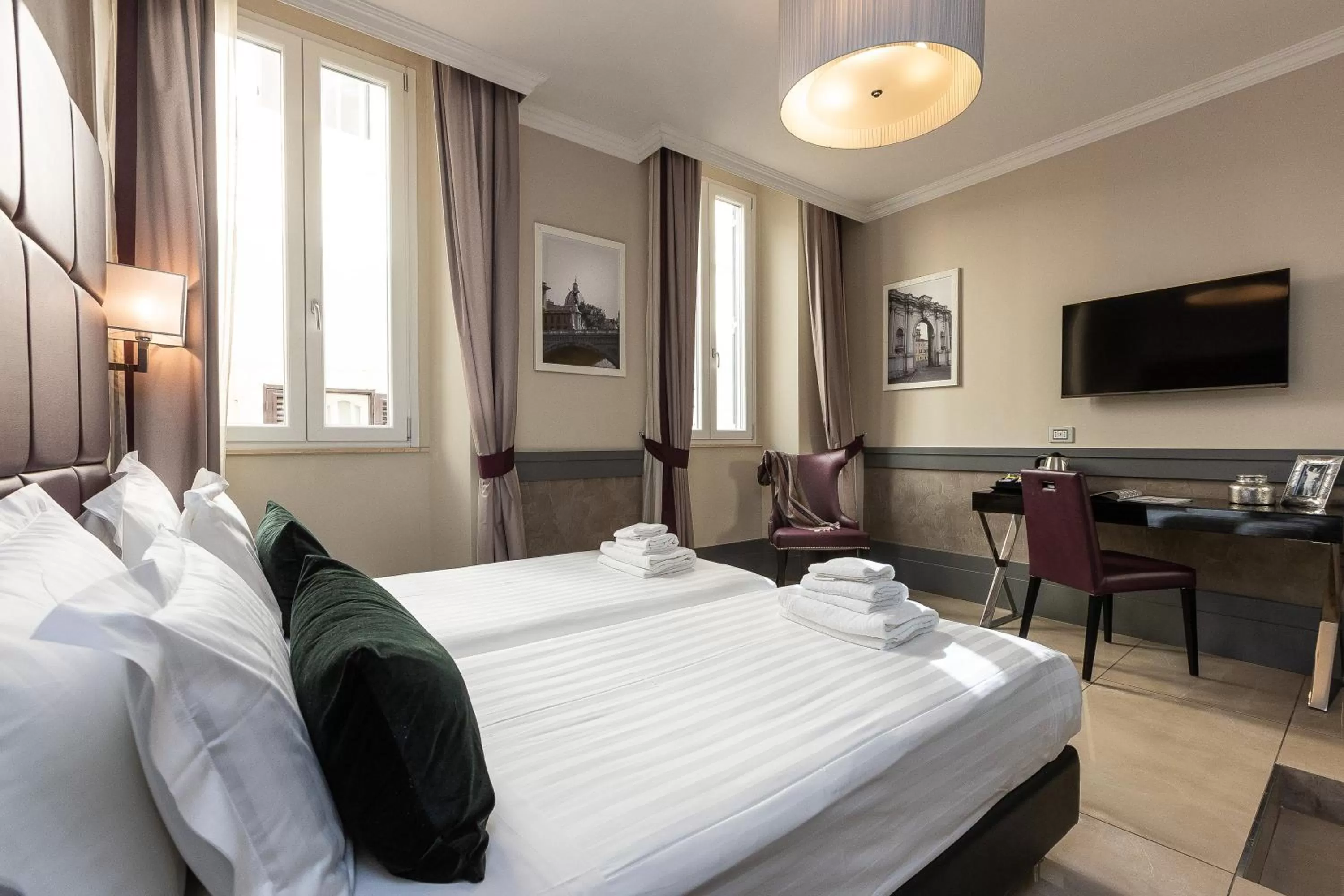 Bedroom, Bed in Hotel Castellino Roma