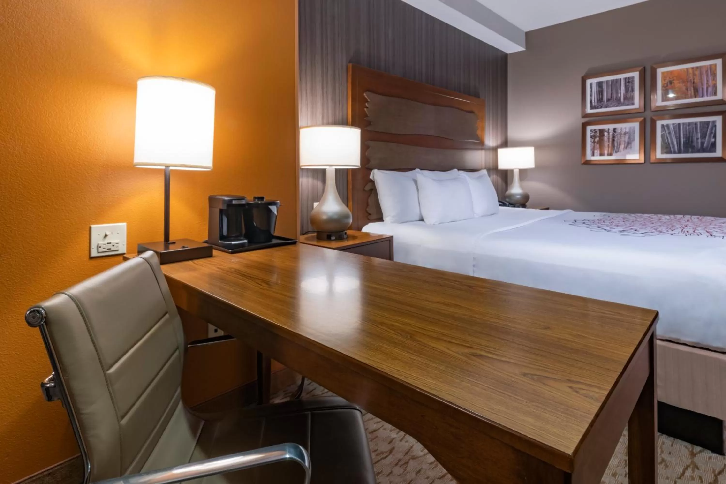 Bedroom, Bed in La Quinta by Wyndham Durango