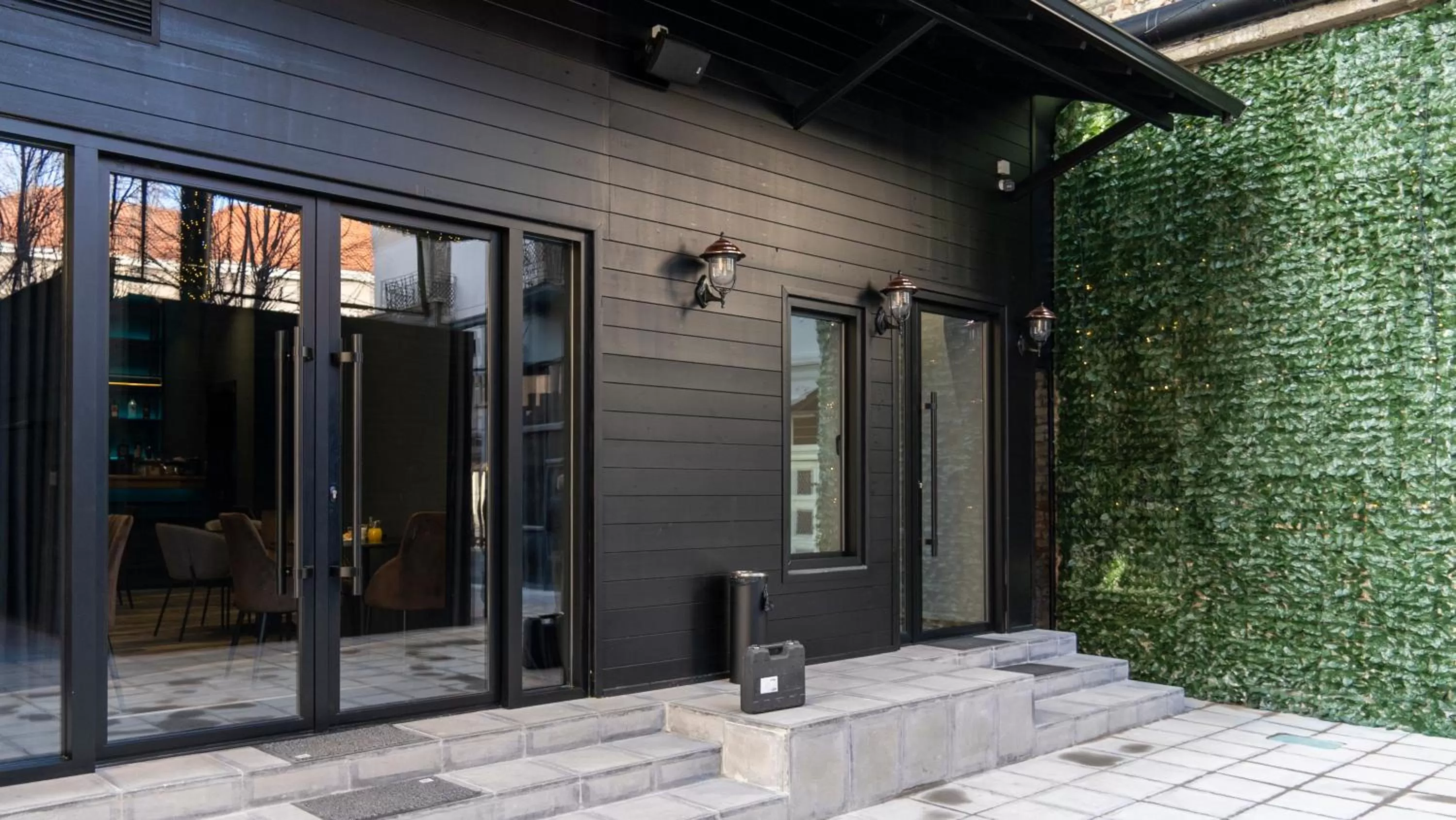 Facade/entrance in Hotel Triart