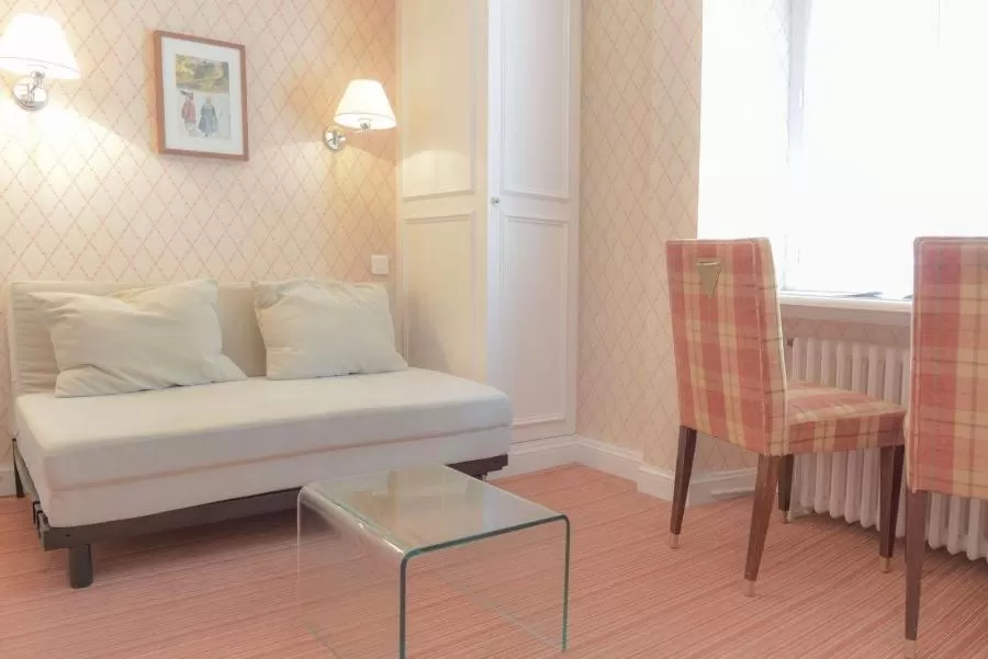 Seating area in Gradlon