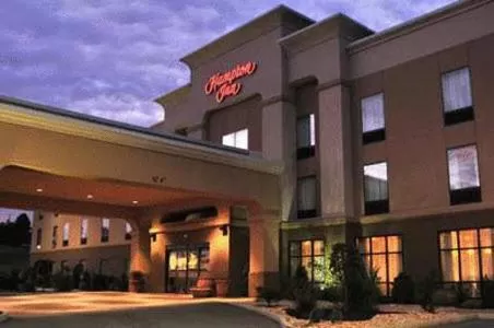 Facade/entrance in Hampton Inn Indiana