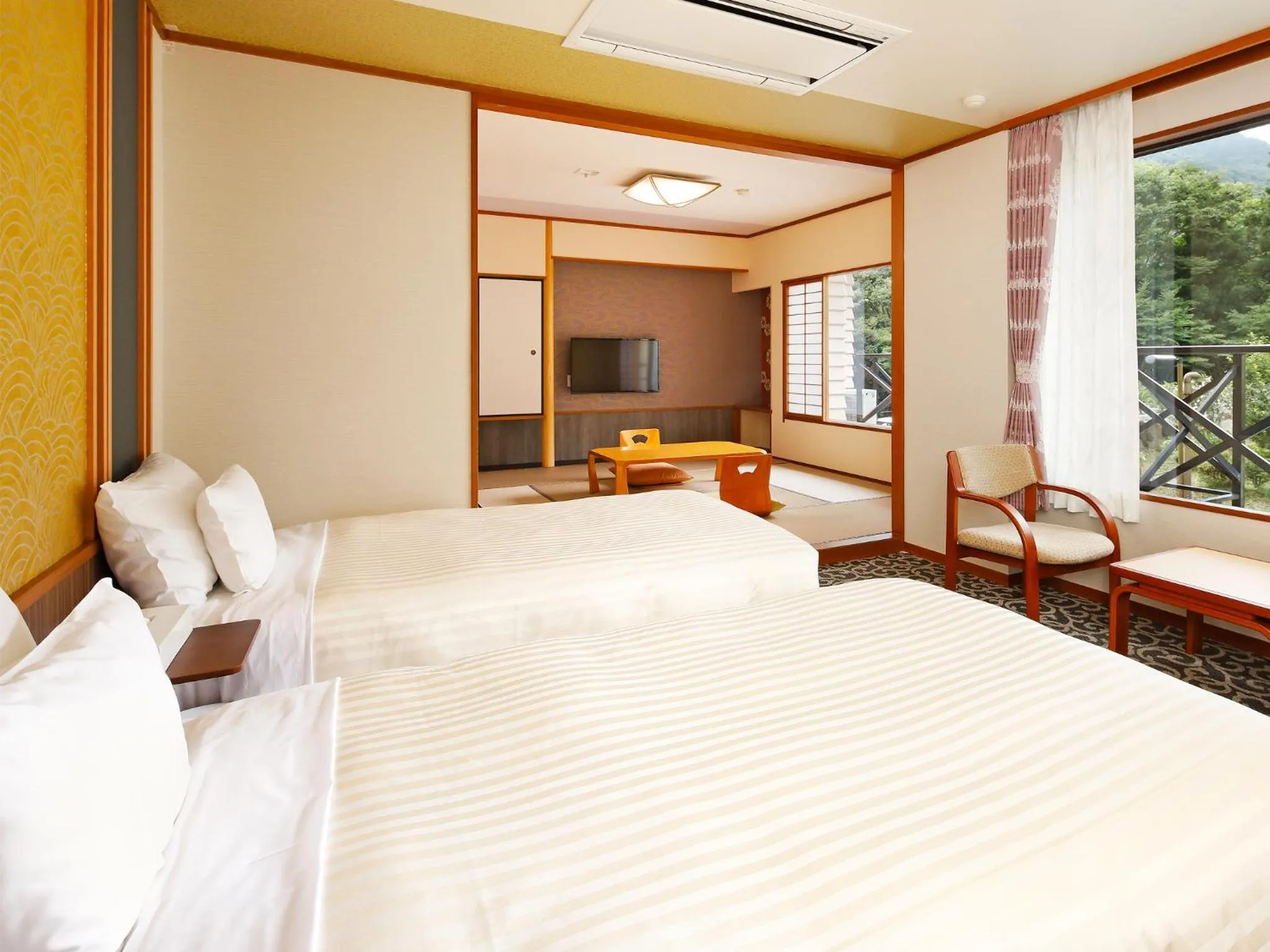 Garden view, Bed in Hakonenomori Okada