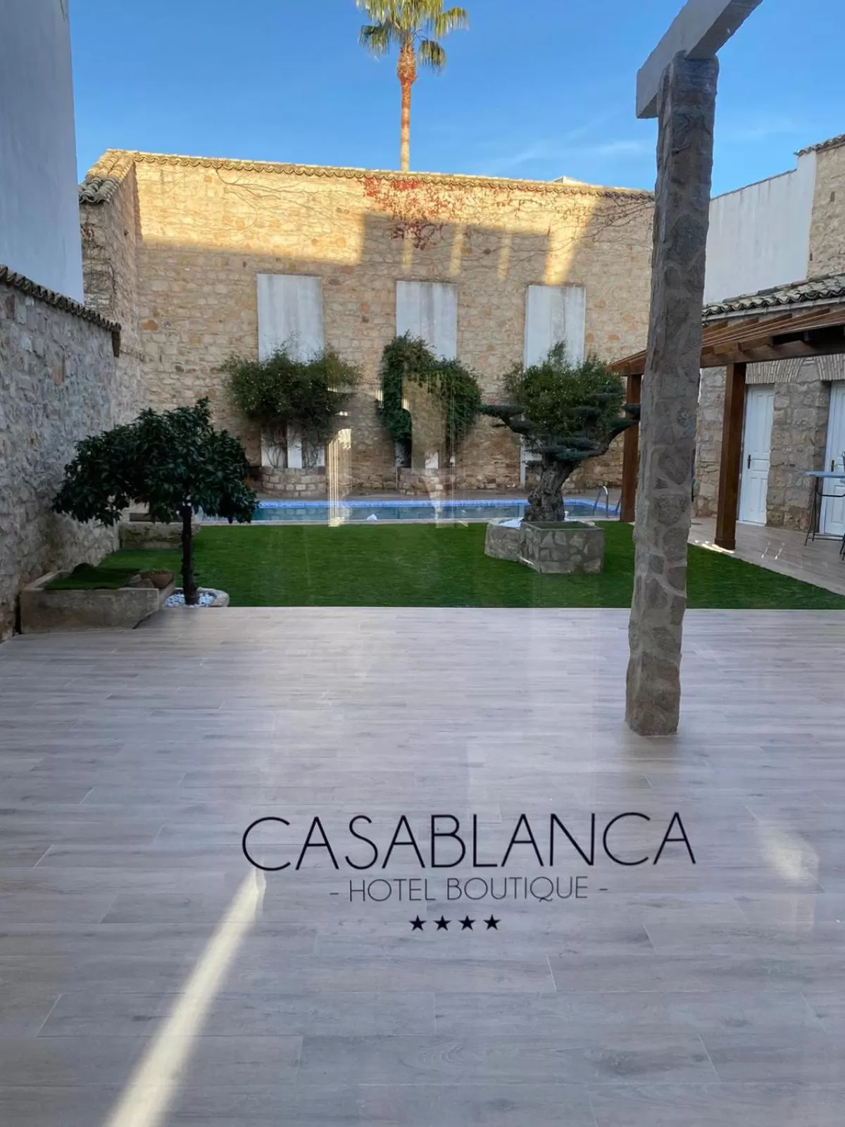 Garden in HOTEL CASABLANCA BOUTIQUE