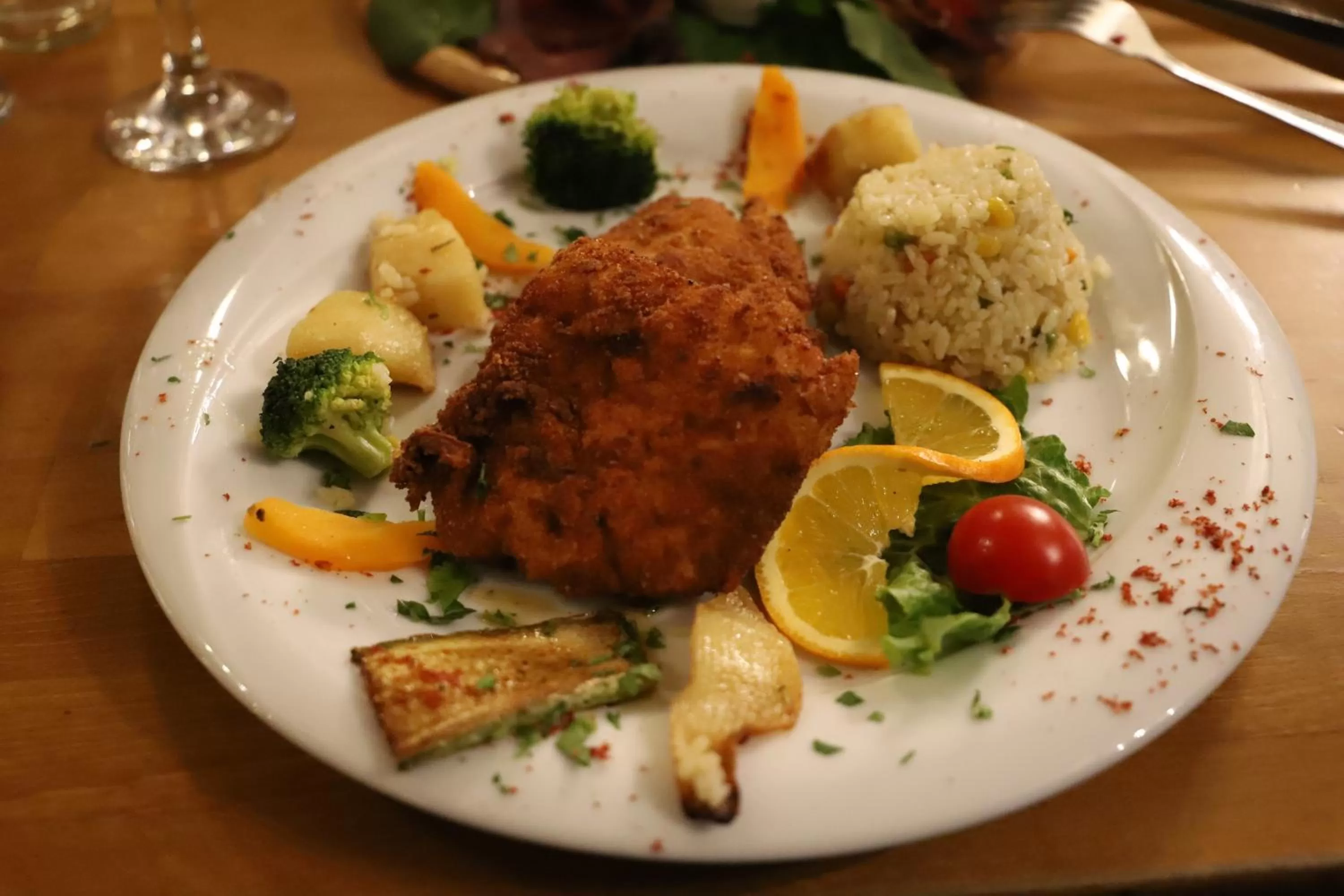 Restaurant/places to eat in Hotel Super 8