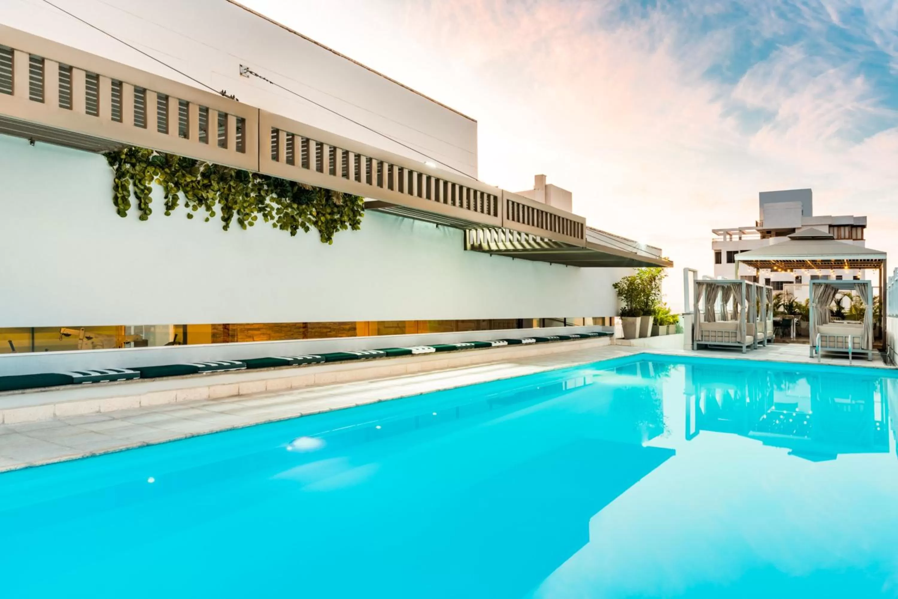 Swimming pool in Holiday Inn Express - Cartagena Bocagrande by IHG