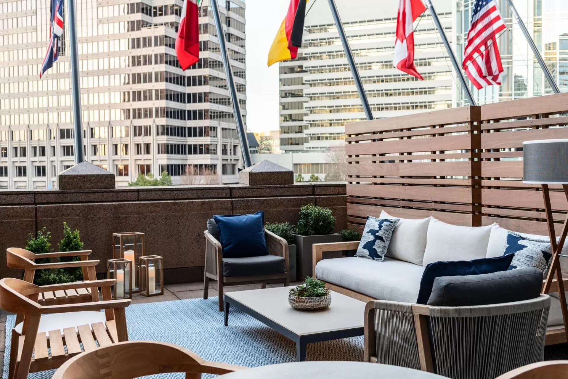 Patio in Four Seasons Hotel Atlanta