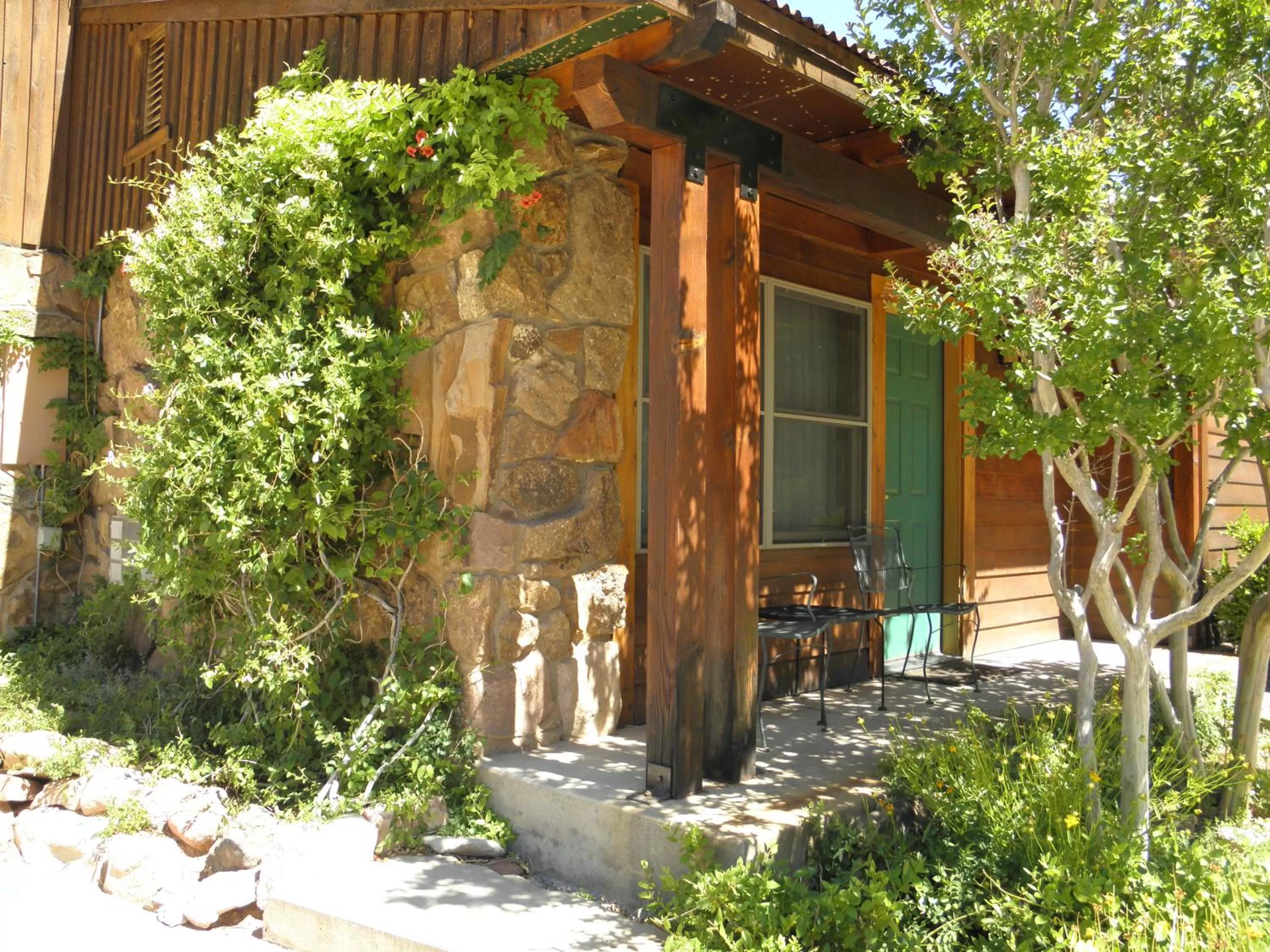 Facade/entrance in Flanigan`s Resort and Spa