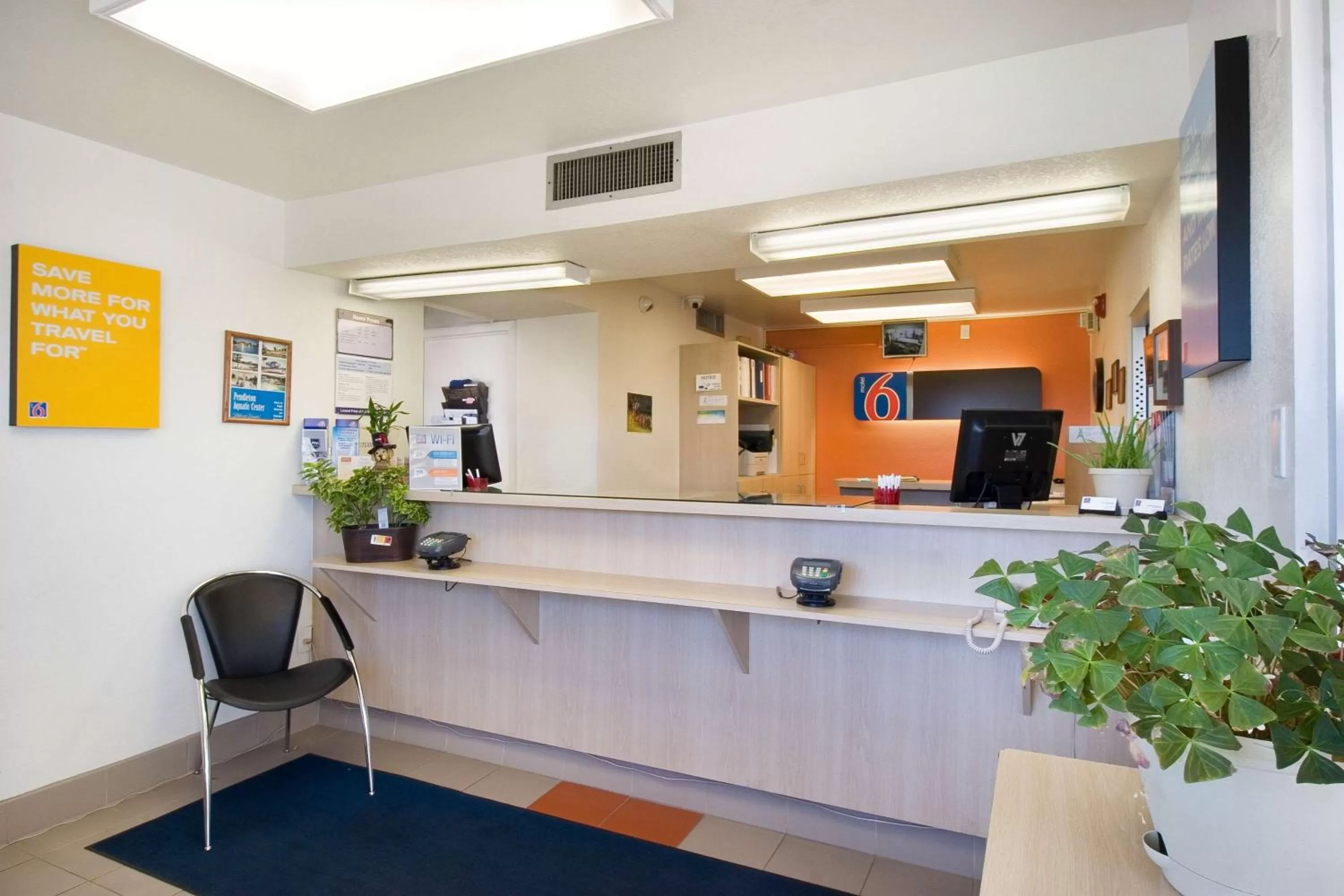 Lobby or reception in Motel 6-Pendleton, OR