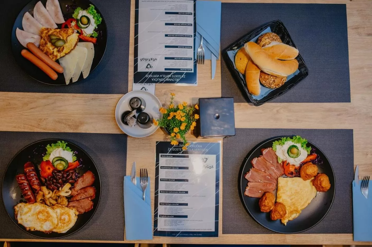 Breakfast in Hotel Vertigos