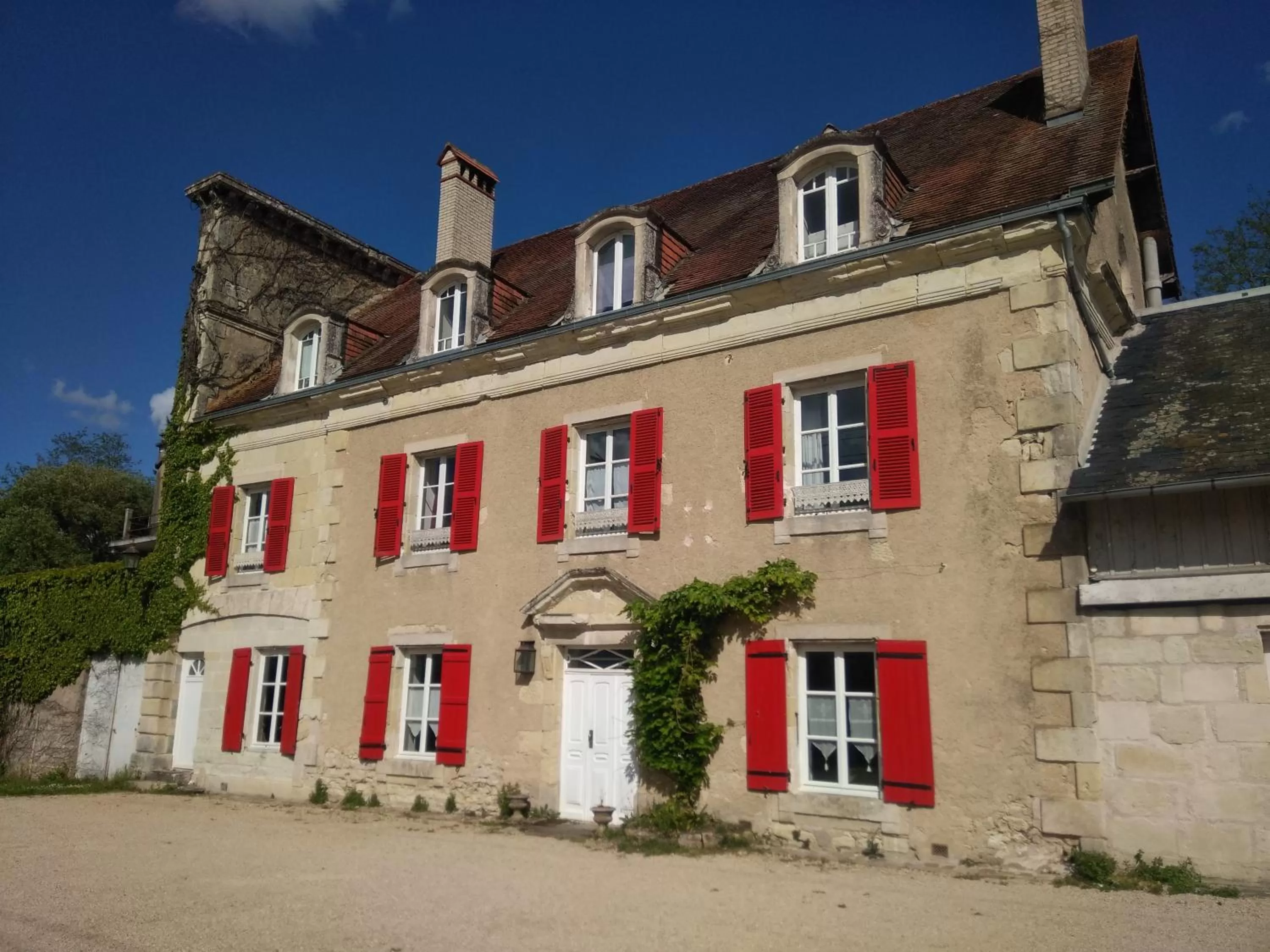 Property building in Moulins de Clan