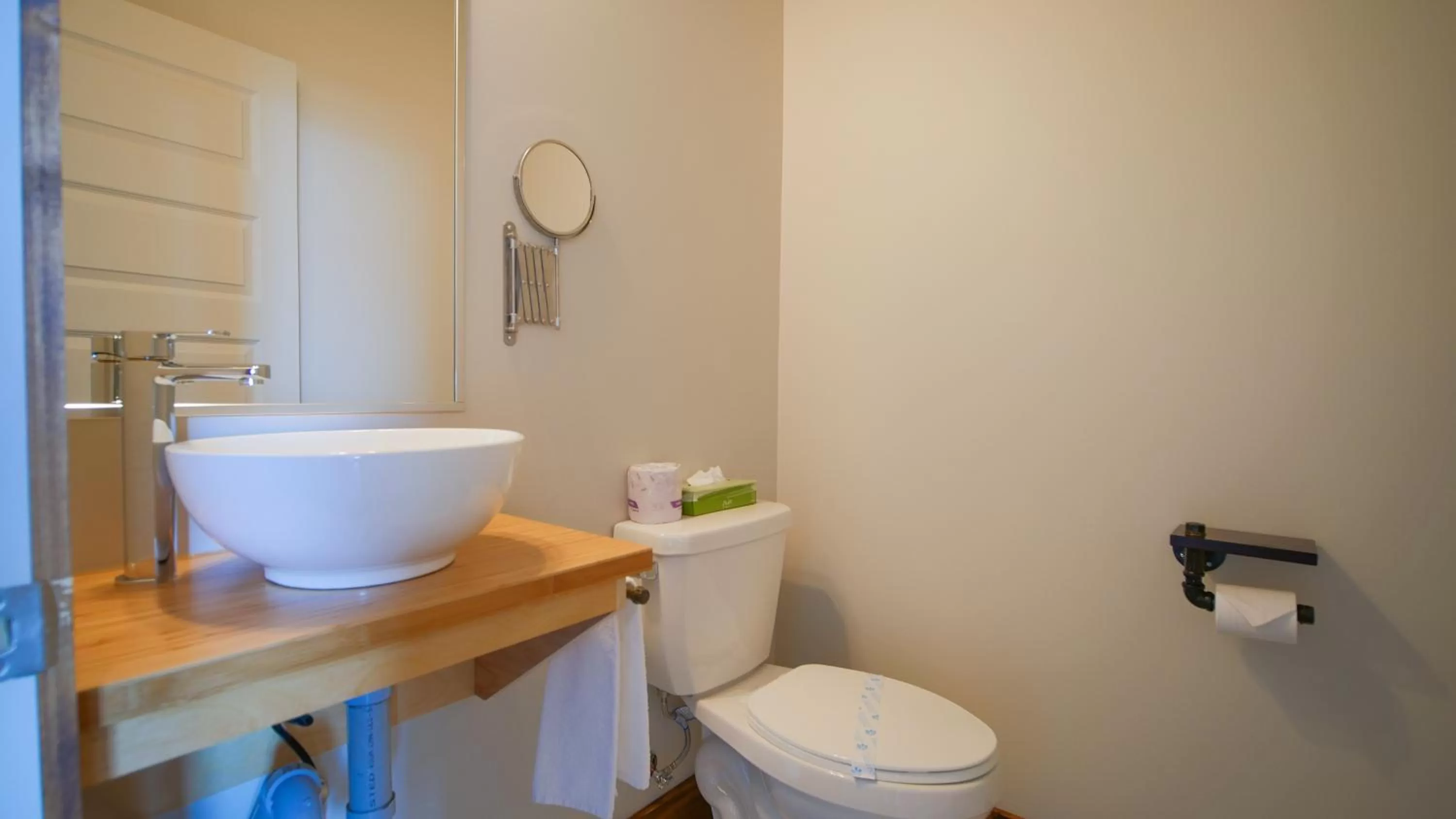 Bathroom in Riôtel Carleton-sur-Mer