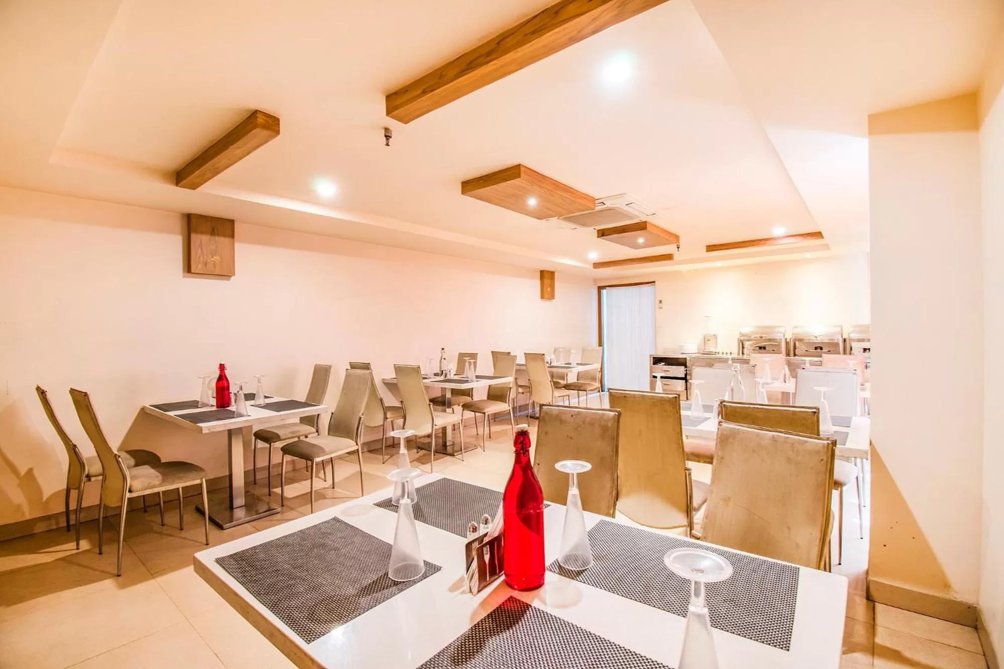 Restaurant/Places to Eat in FabHotel Prime Royal Castle Gandhipuram