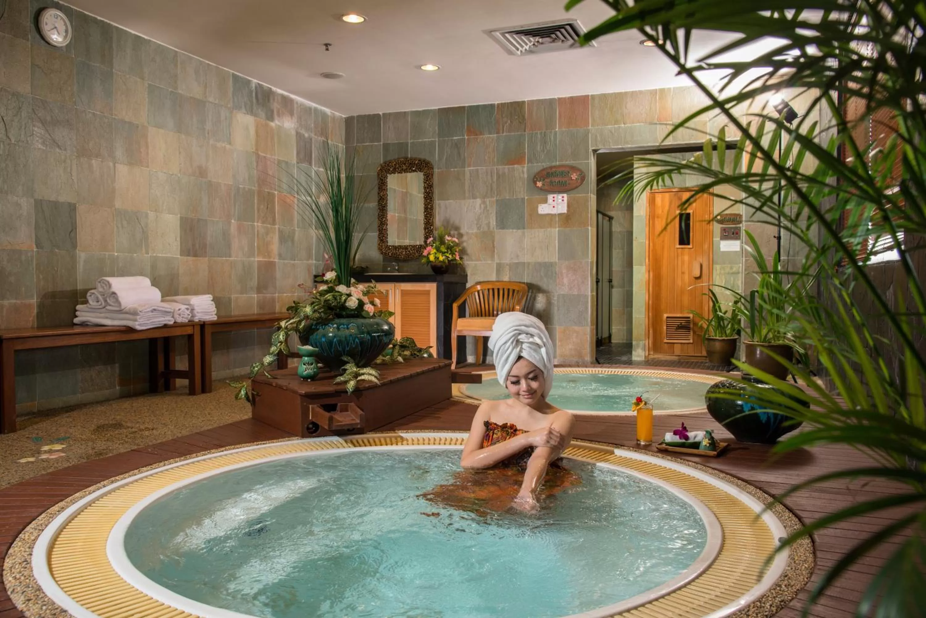 Hot Spring Bath in Pearl View Hotel Prai, Penang