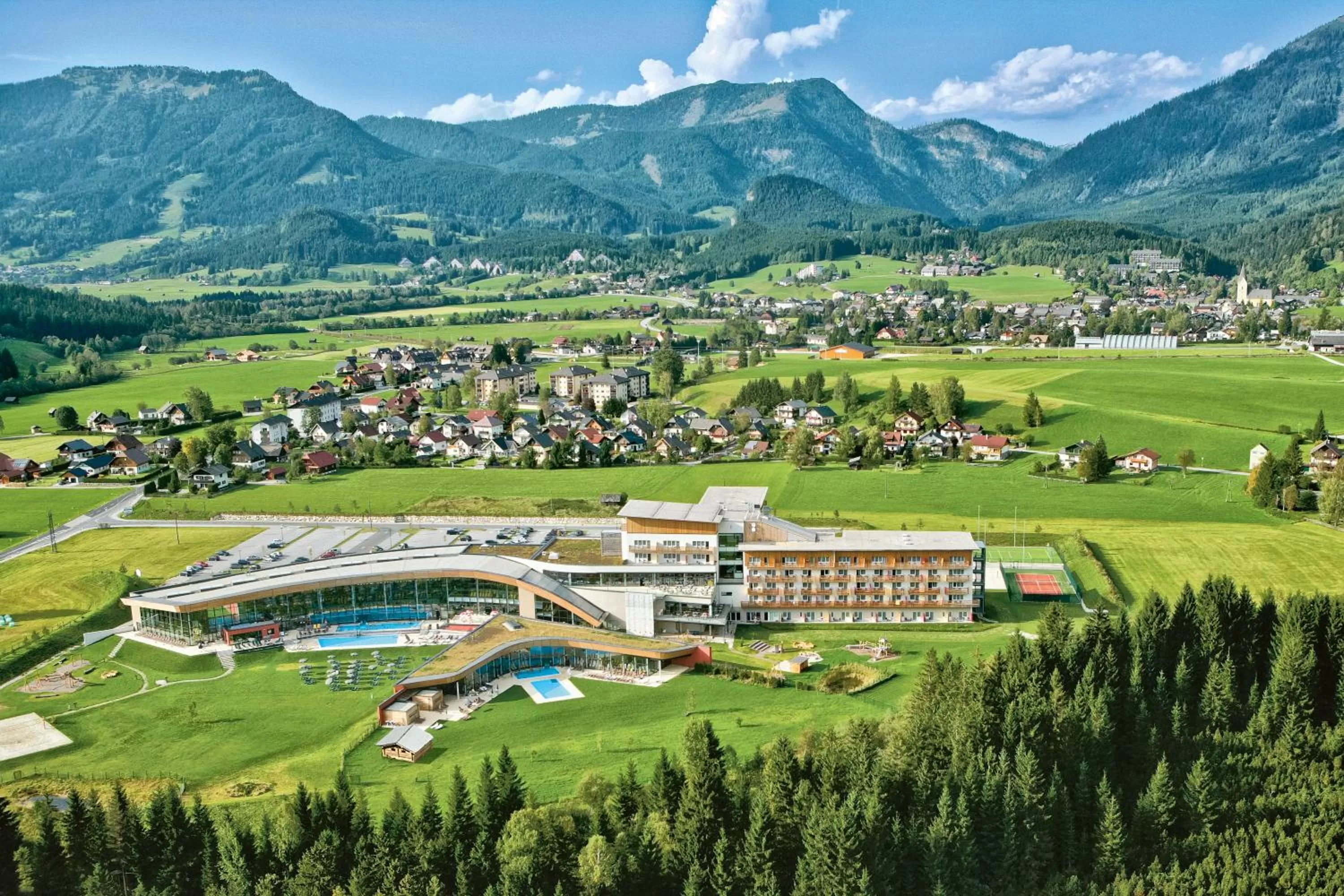 Property building in Aldiana Club Salzkammergut und GrimmingTherme