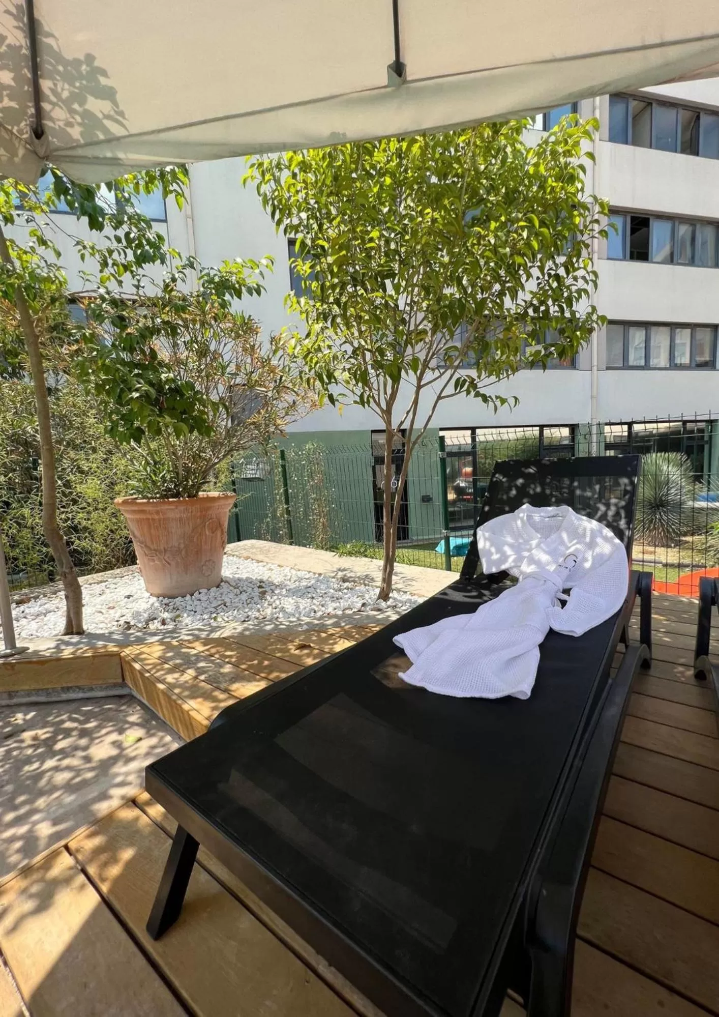 Patio in Best Western Hotel le Galice Aix-en-Provence