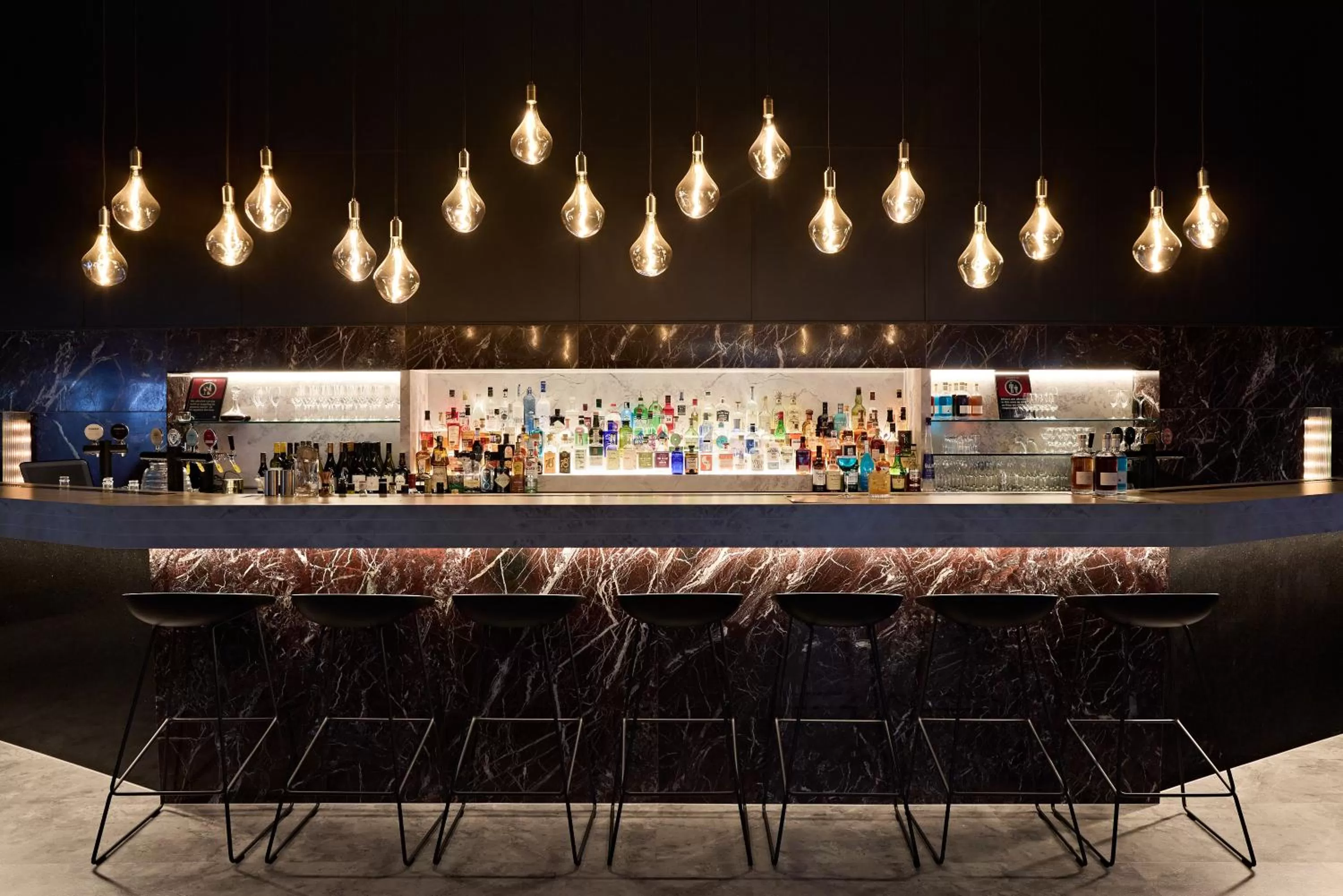 Lounge or bar in View Sydney