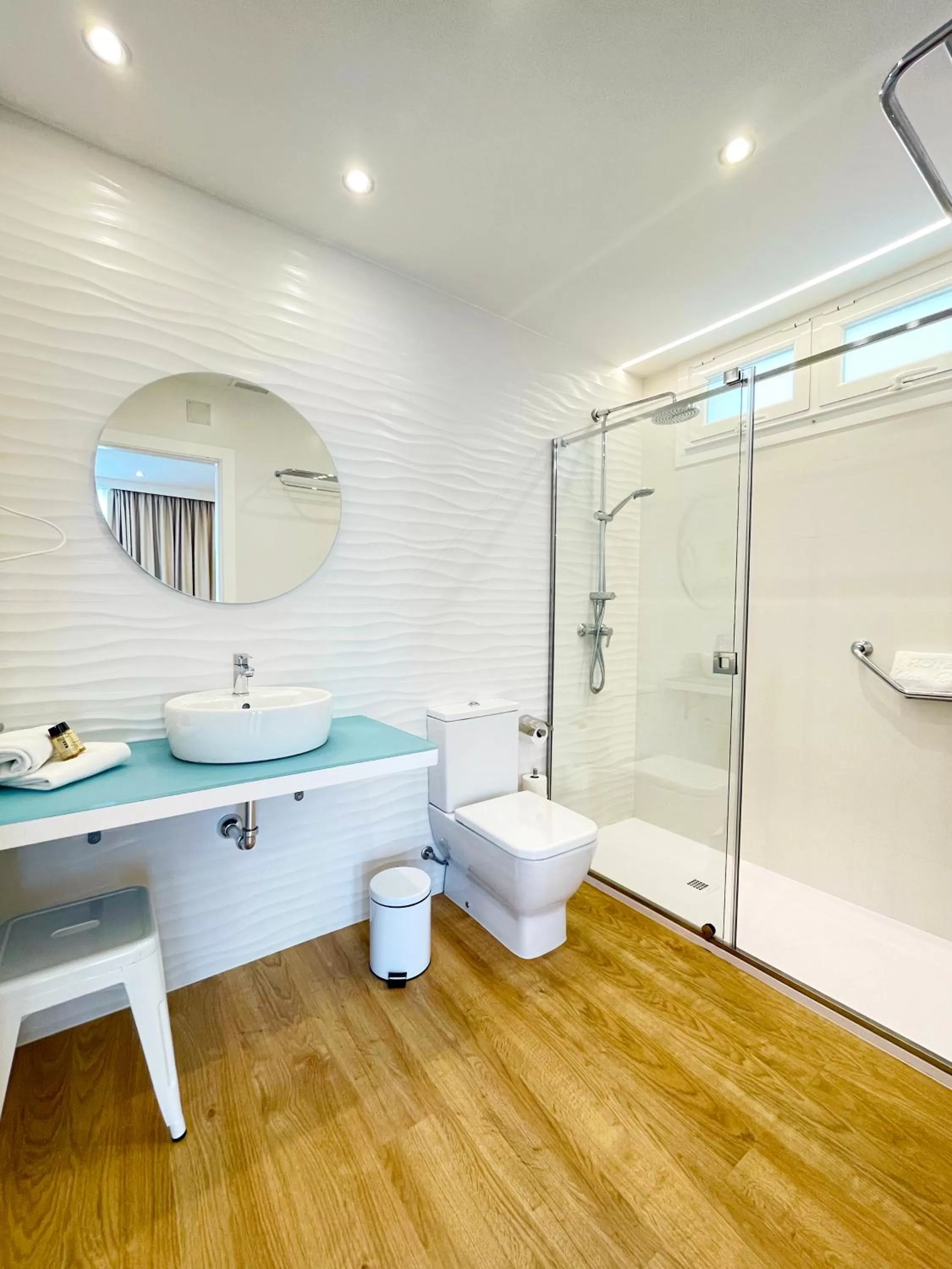 Bathroom in Rias Bajas