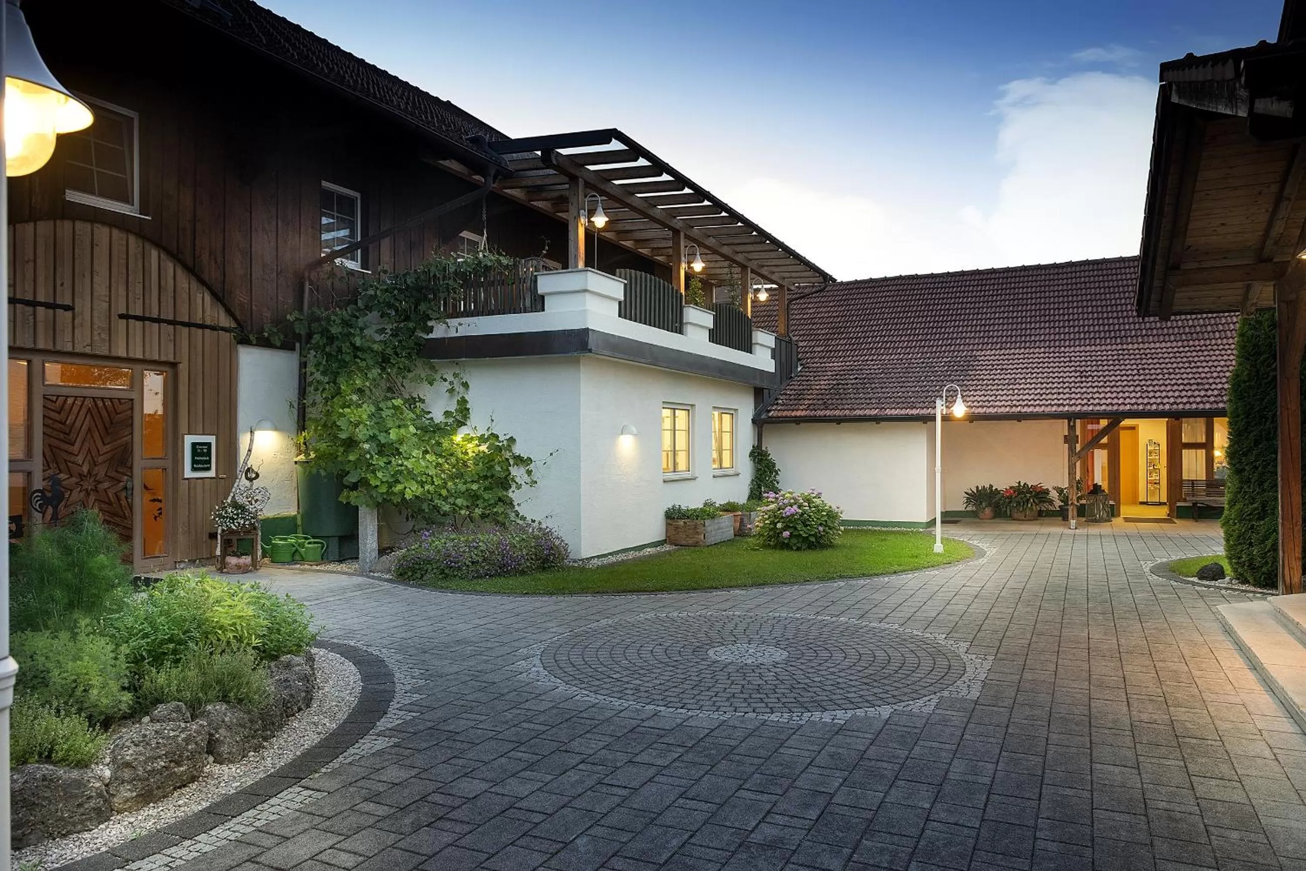 Facade/entrance in Hotel Oedhof
