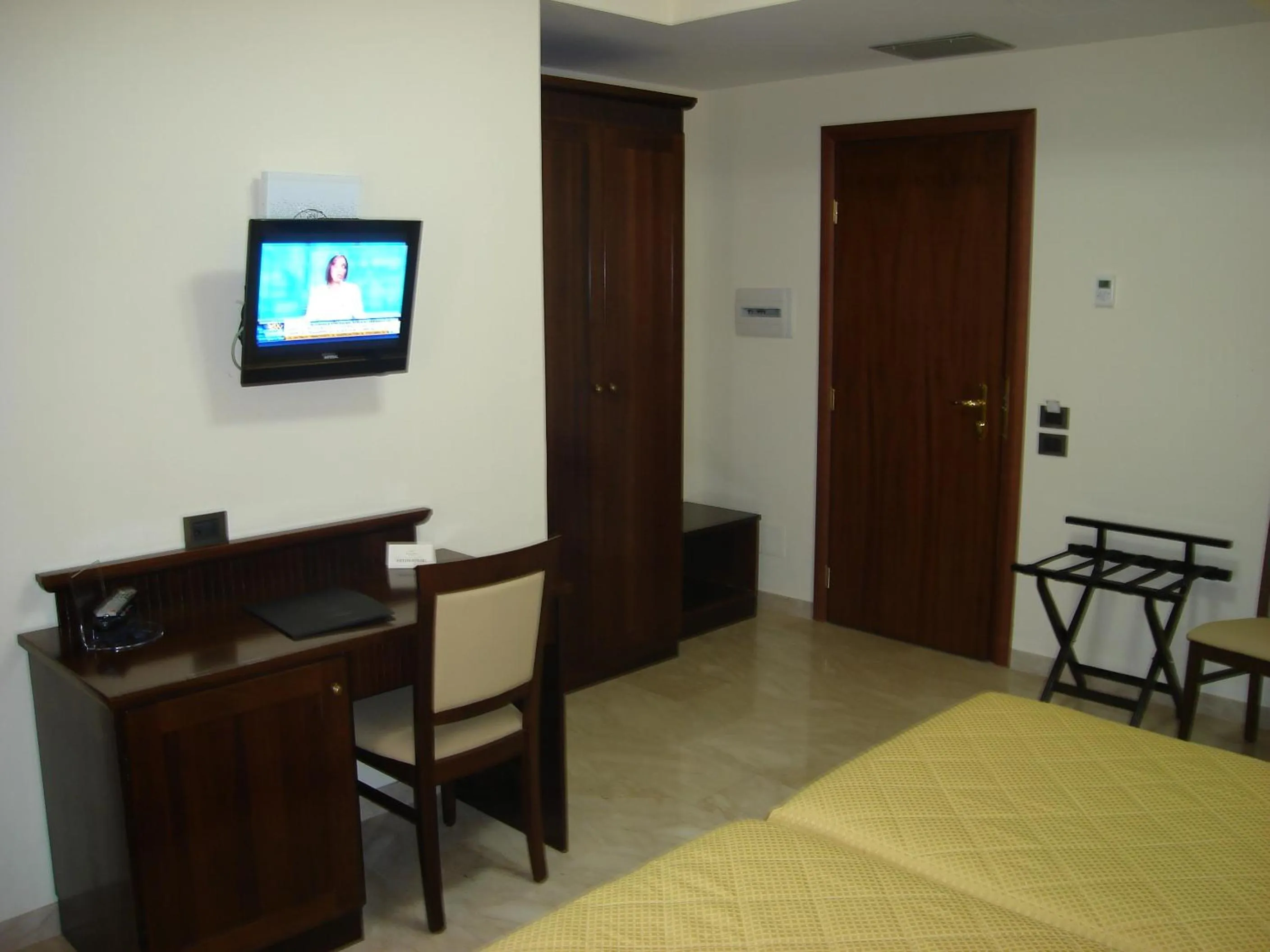 Decorative detail, Bed in Hotel Le Palme