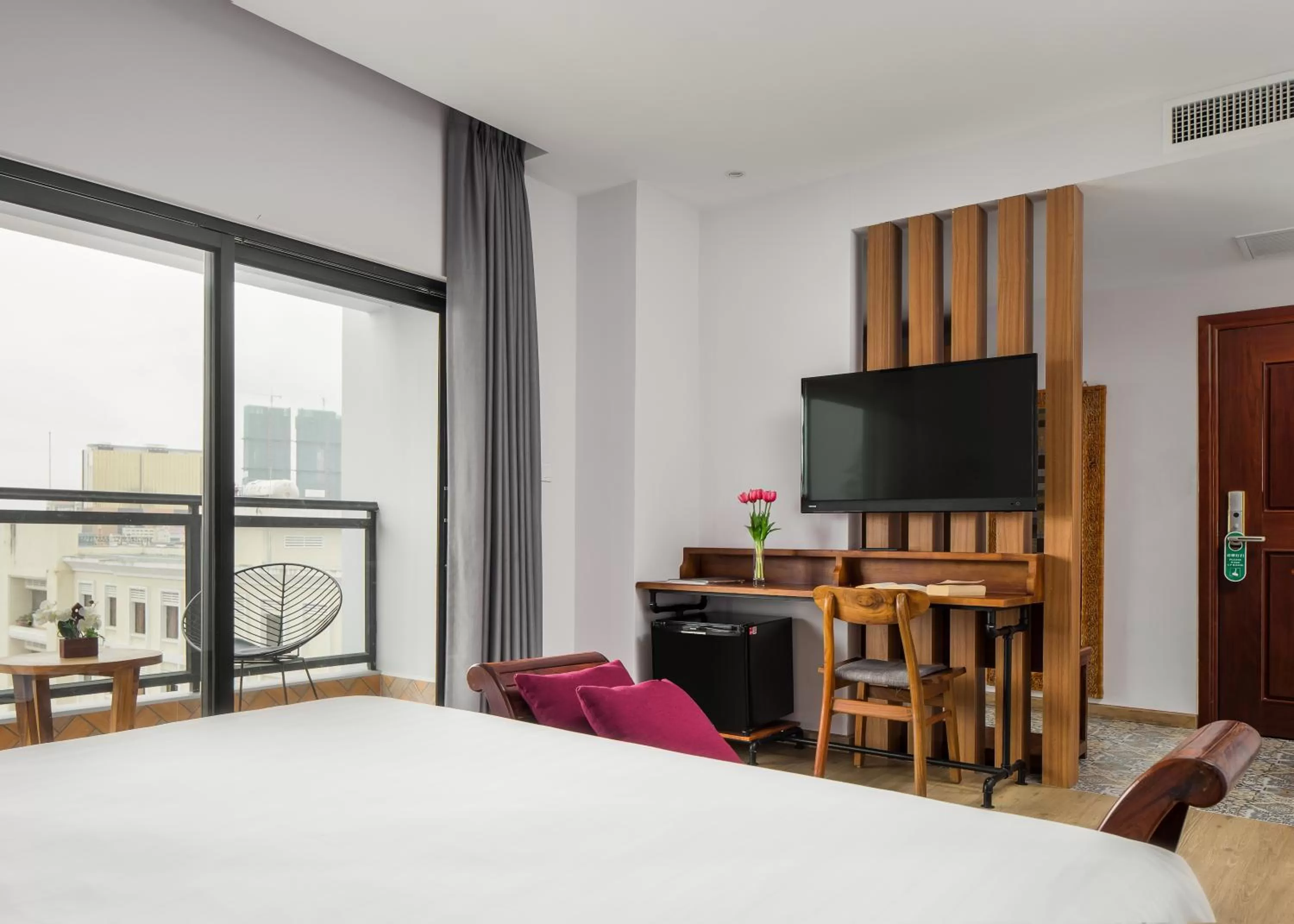 Bed in Phnom Penh 51 Hotel & Residences