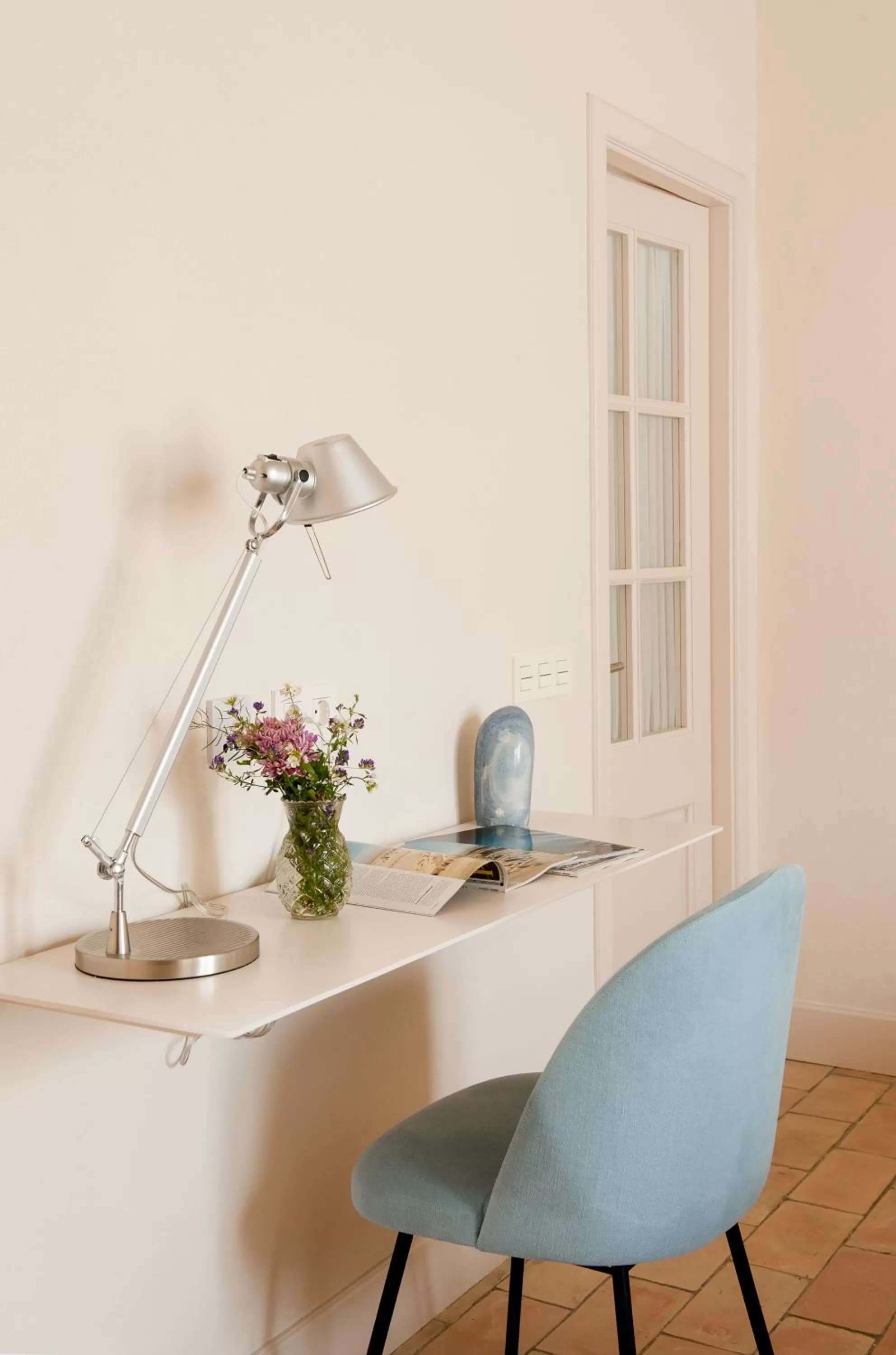 Seating area in Arkhé Hotel Boutique Pals