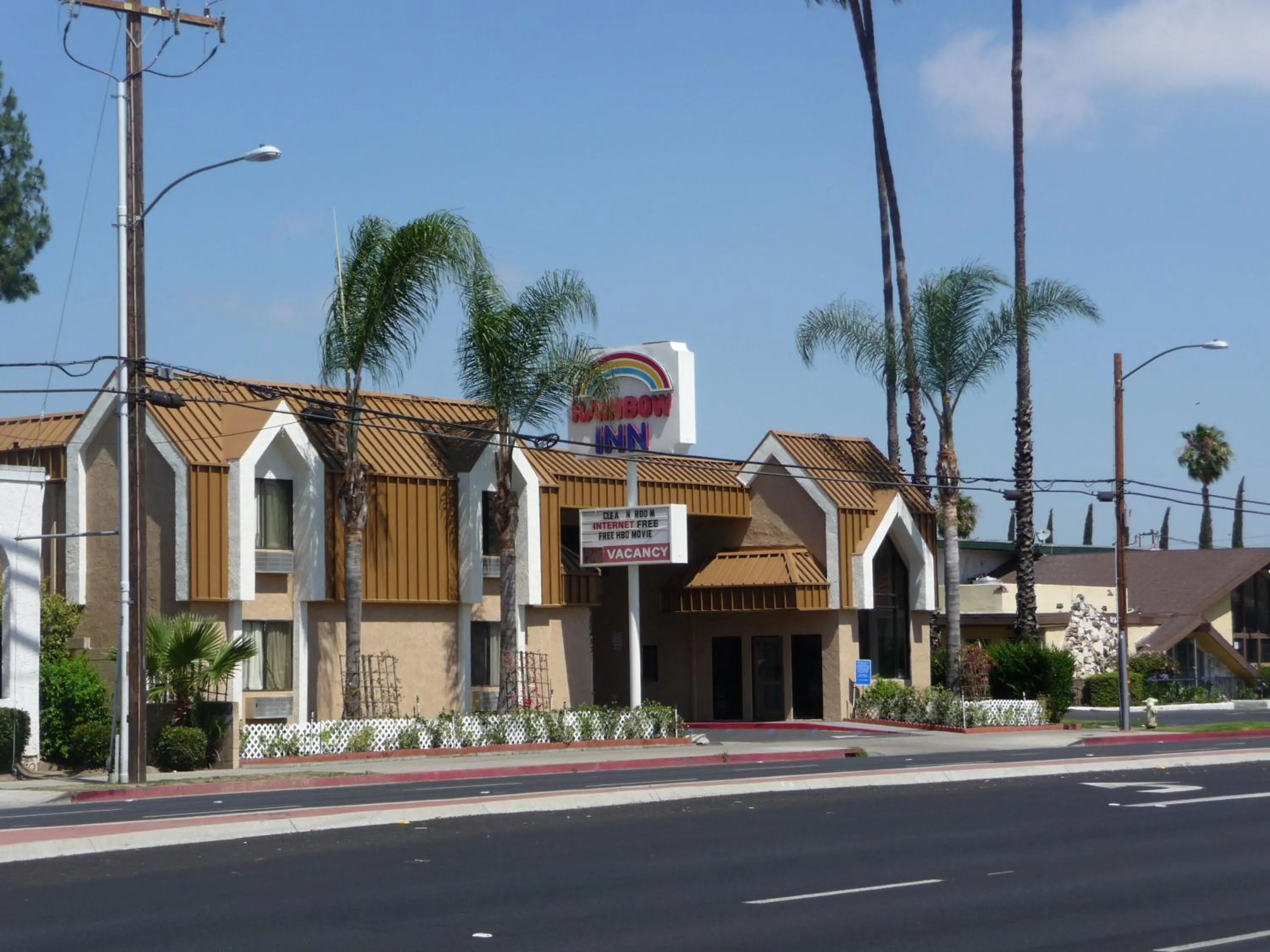 Facade/entrance, Property Building in Rainbow Inn