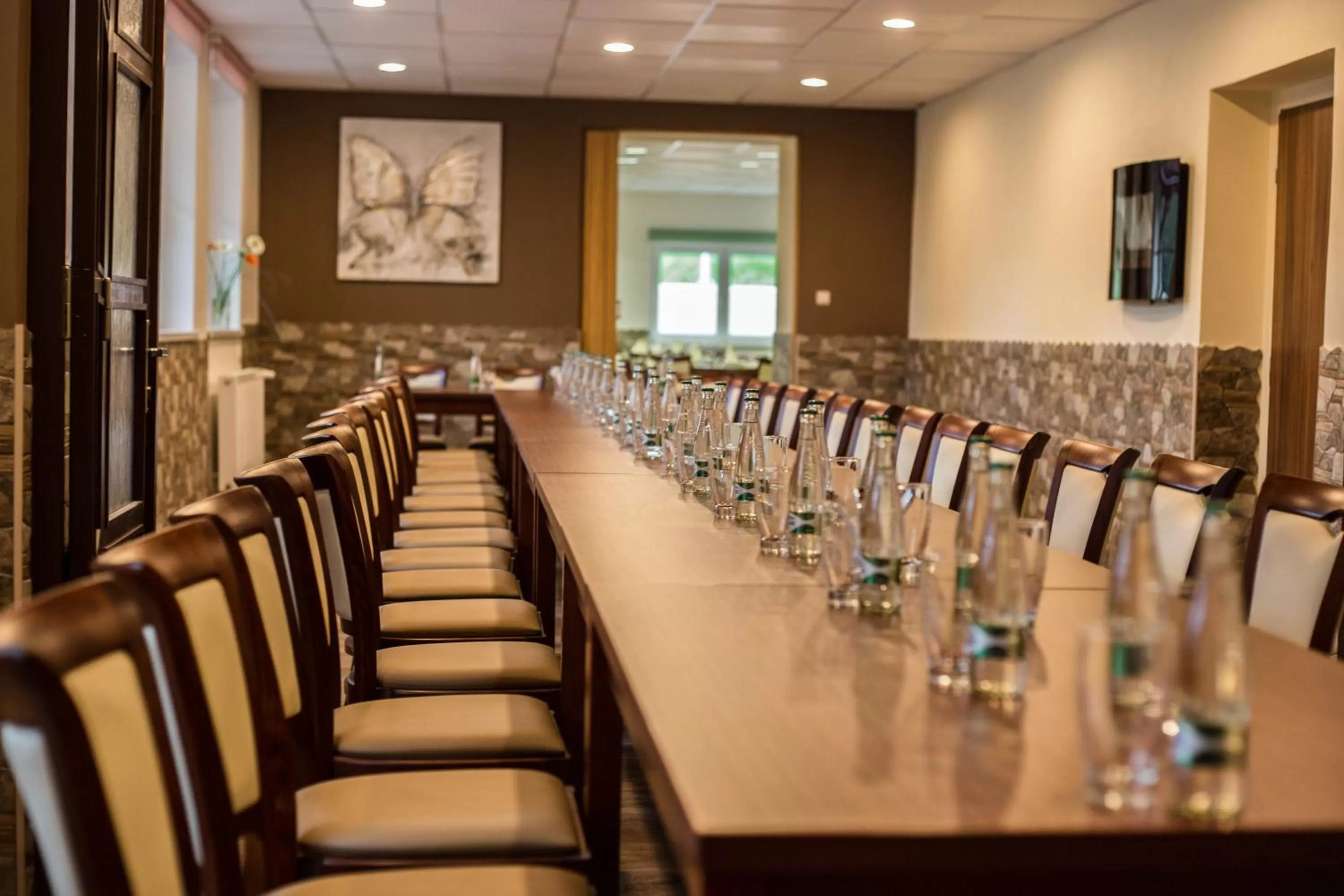 Business facilities in Hotel Bon