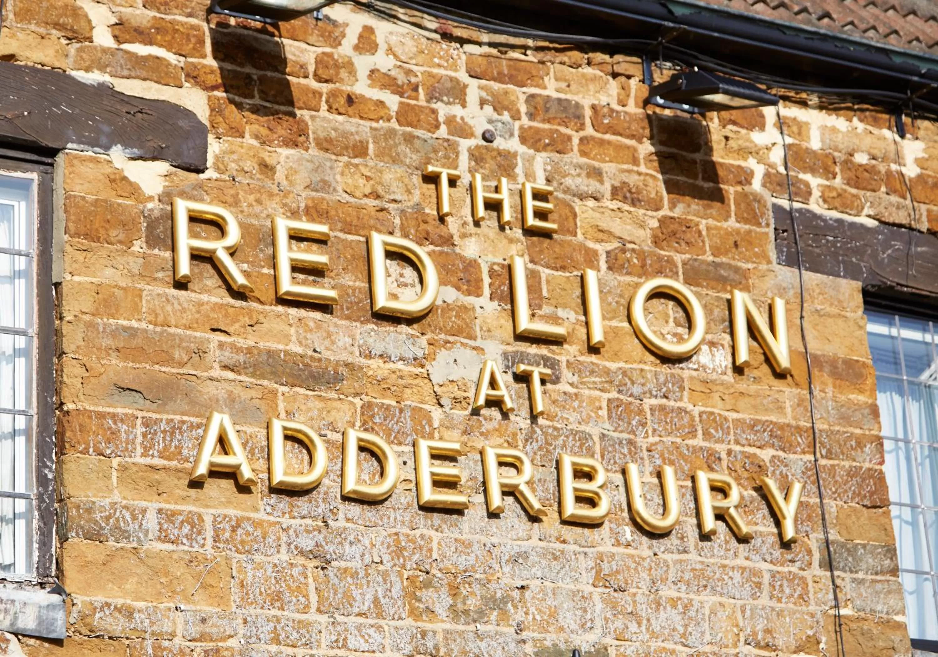 Logo/Certificate/Sign in Red Lion Hotel by Greene King Inns