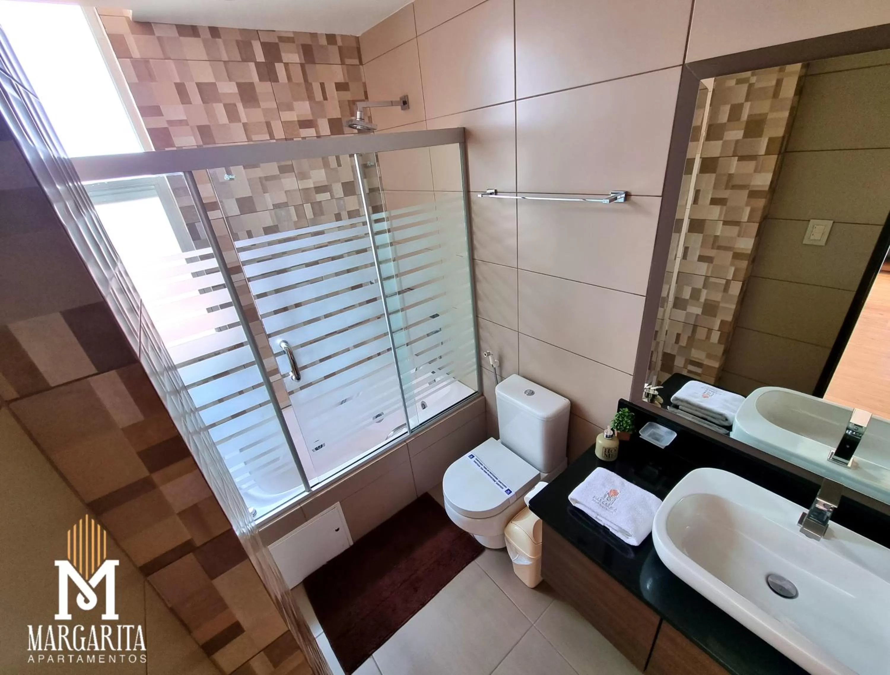 Bathroom in Margarita Apartamentos