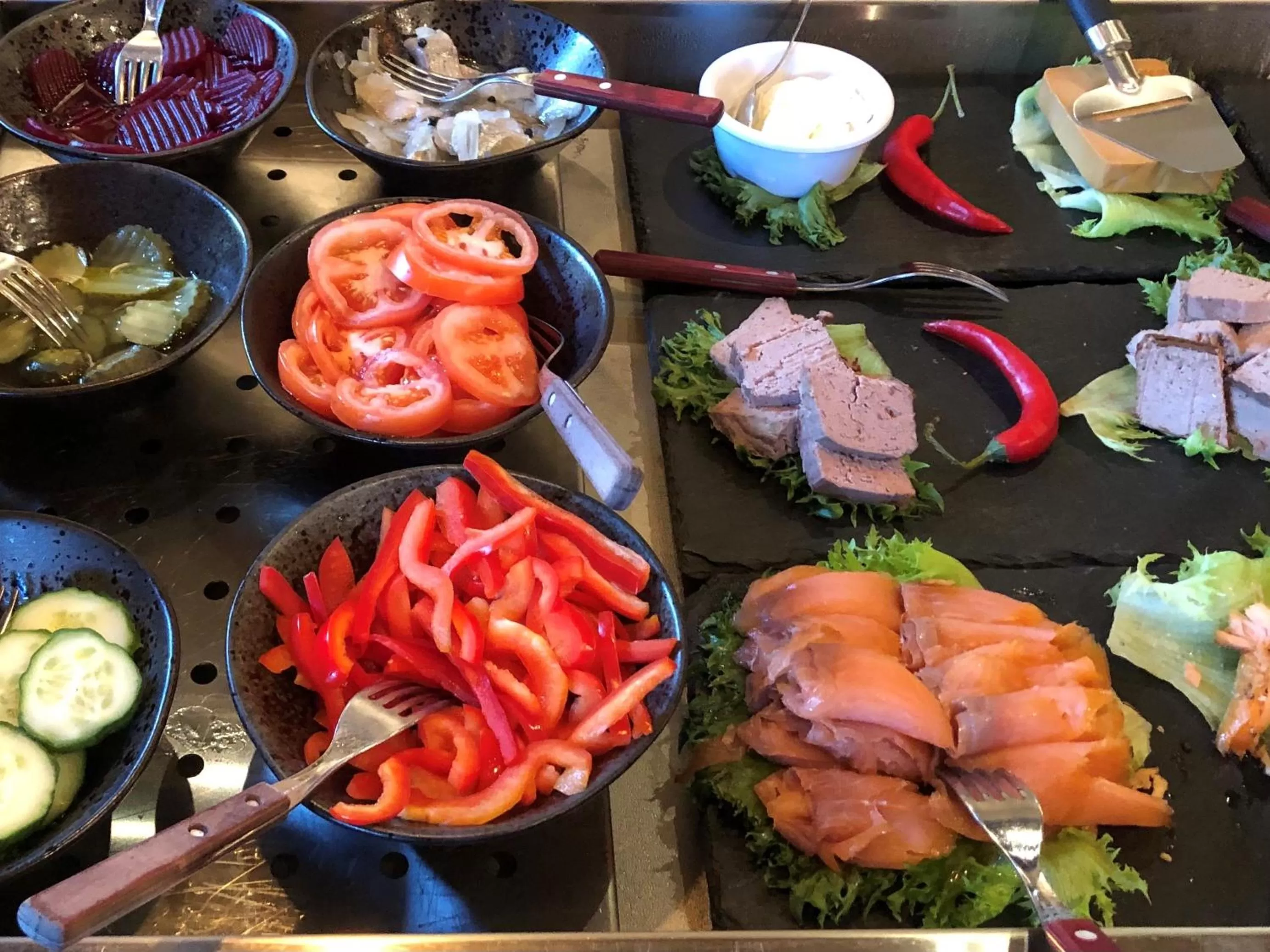 Buffet breakfast in Aksjemøllen - by Classic Norway Hotels