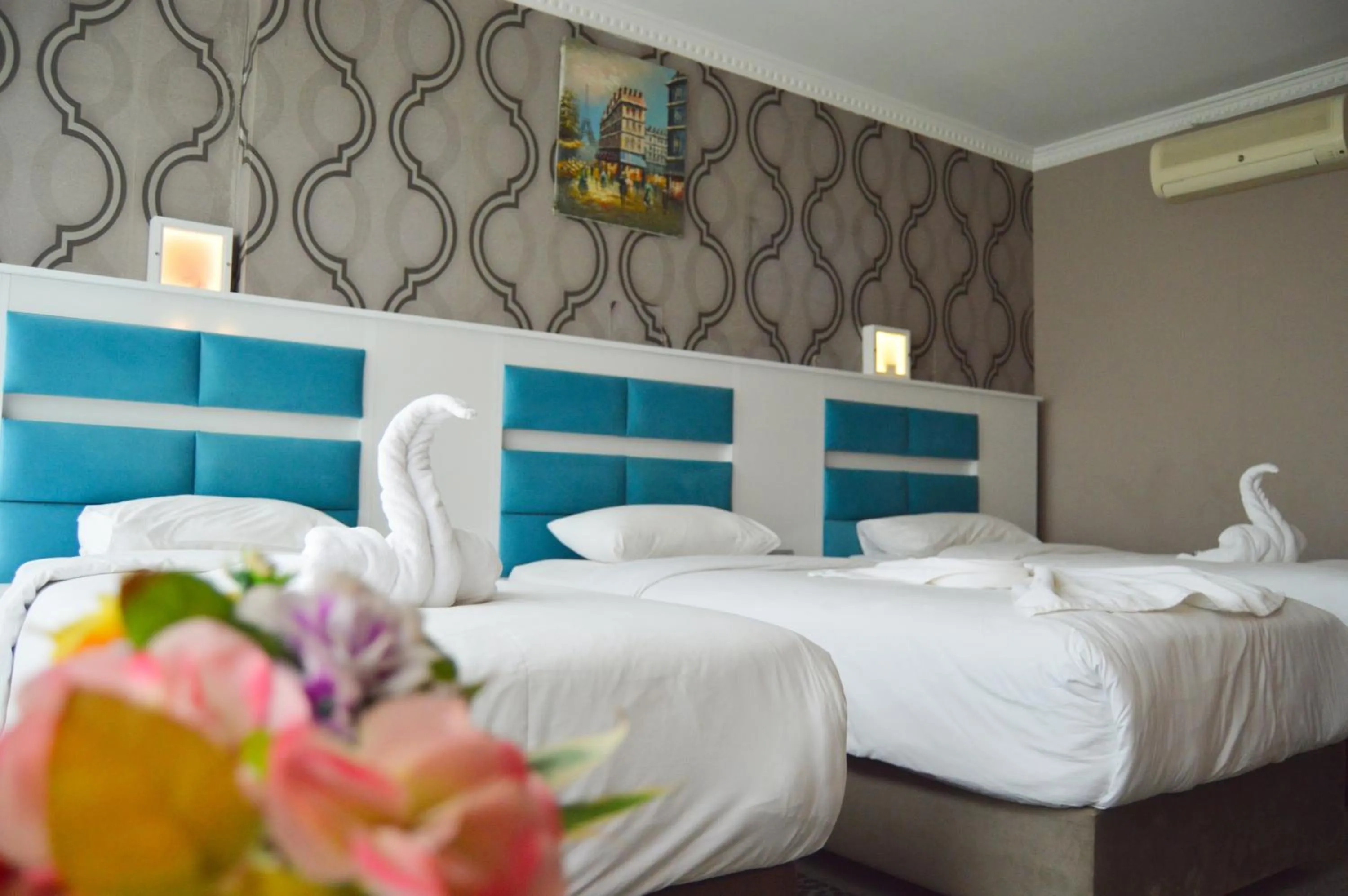 Bedroom, Bed in Comfort Downtown Istanbul