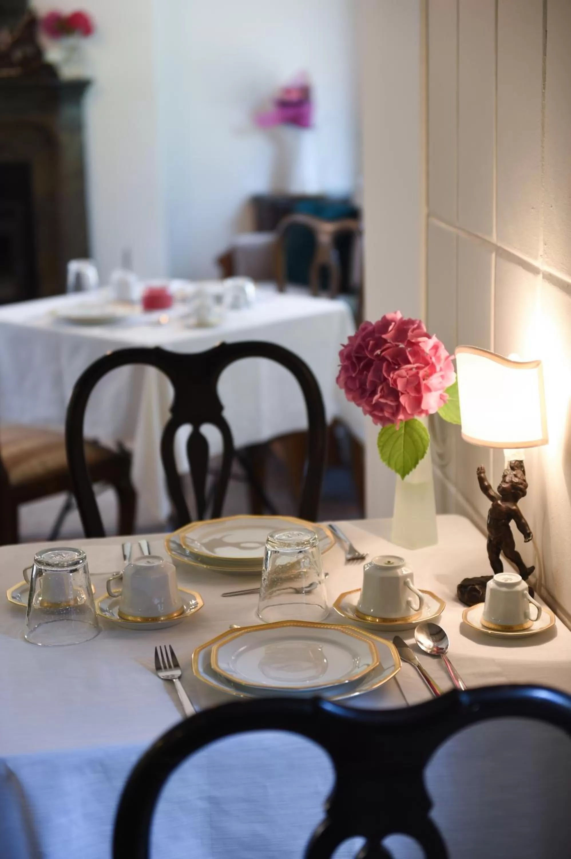 Communal lounge/ TV room in Il Giardino Segreto