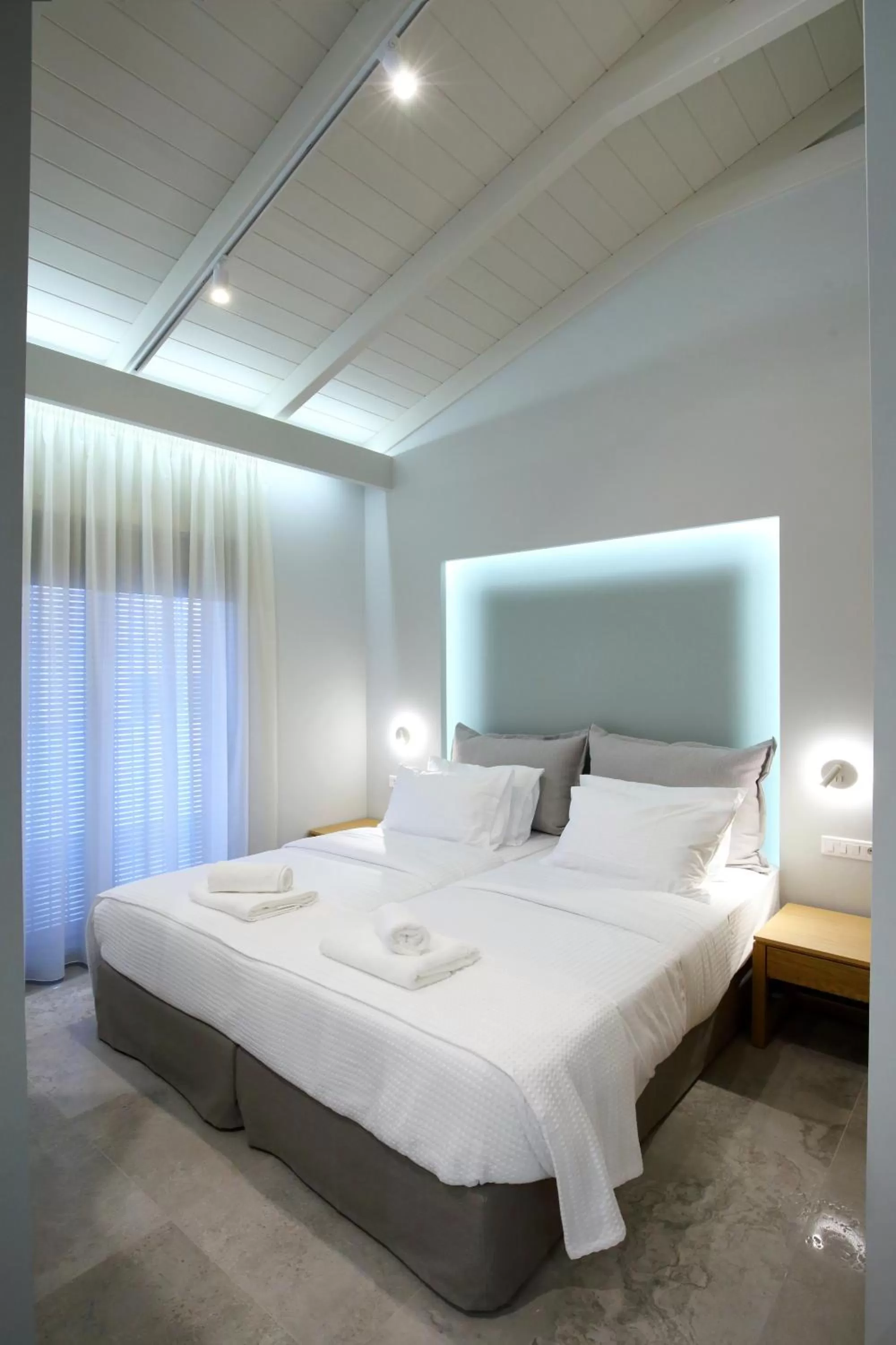 Bedroom, Bed in Carabella Residence