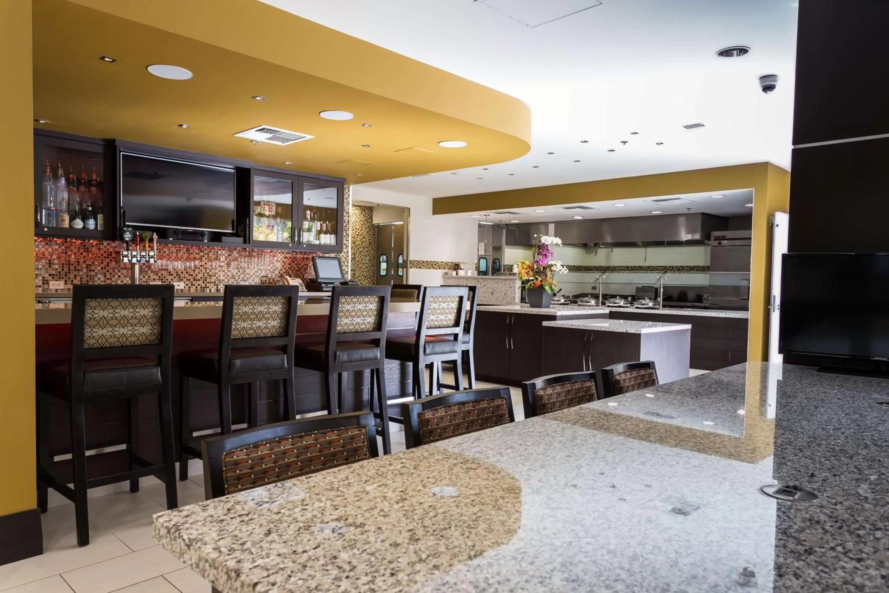 Lobby or reception in Hilton Garden Inn San Mateo