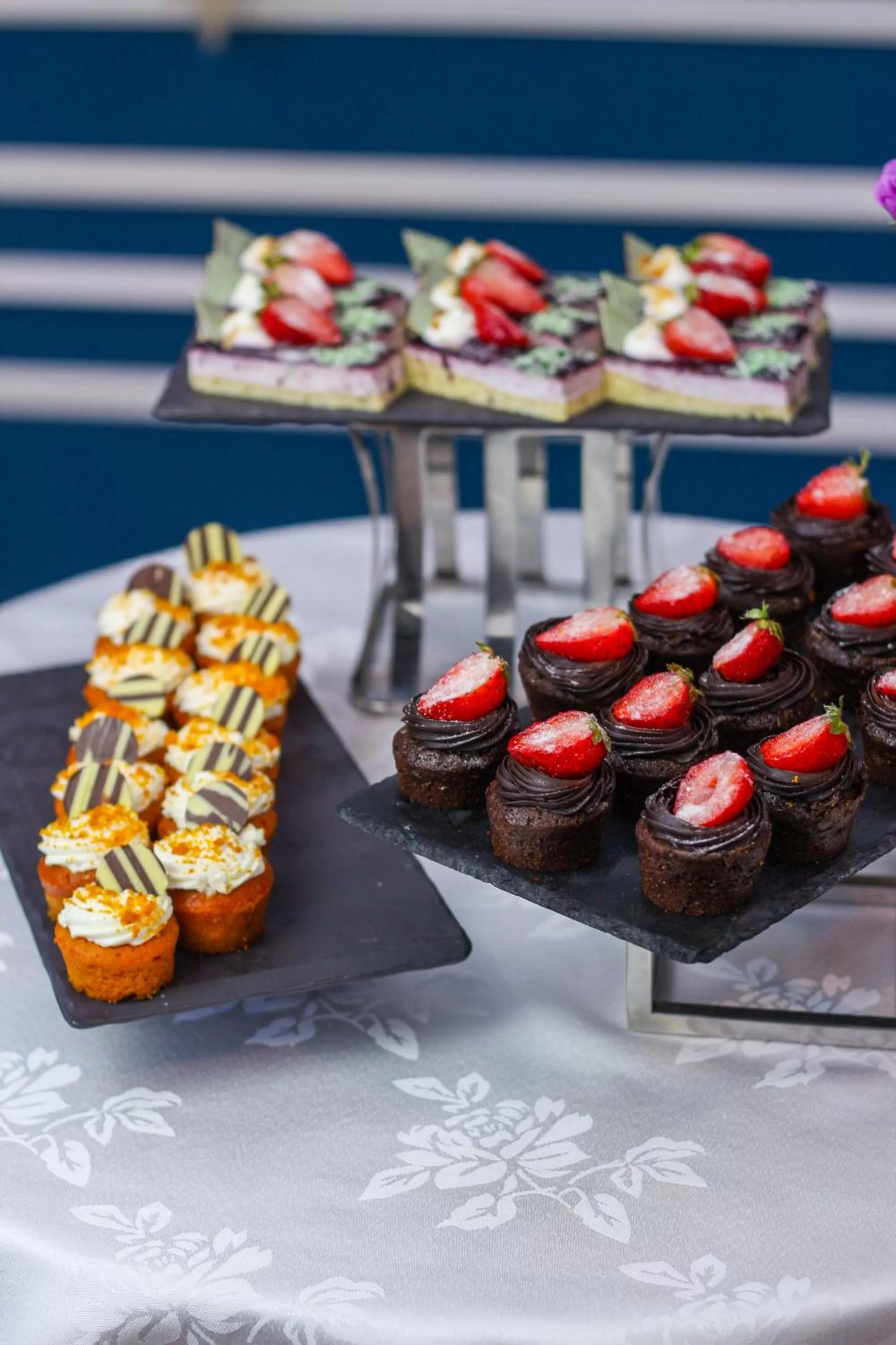 Restaurant/places to eat in Grand Muthu Forte do Vale