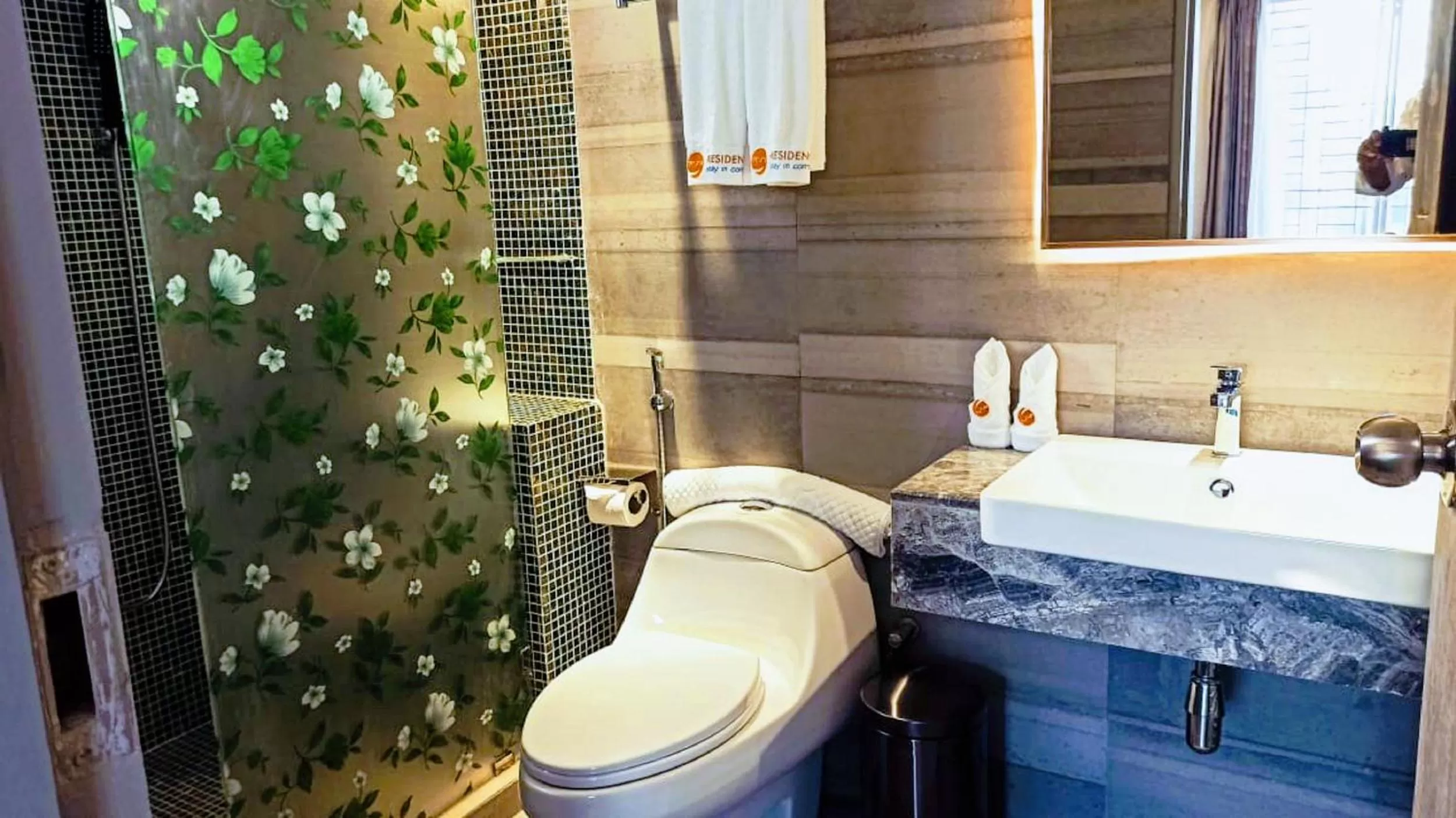 Toilet in Hotel Omni Residency Dhaka