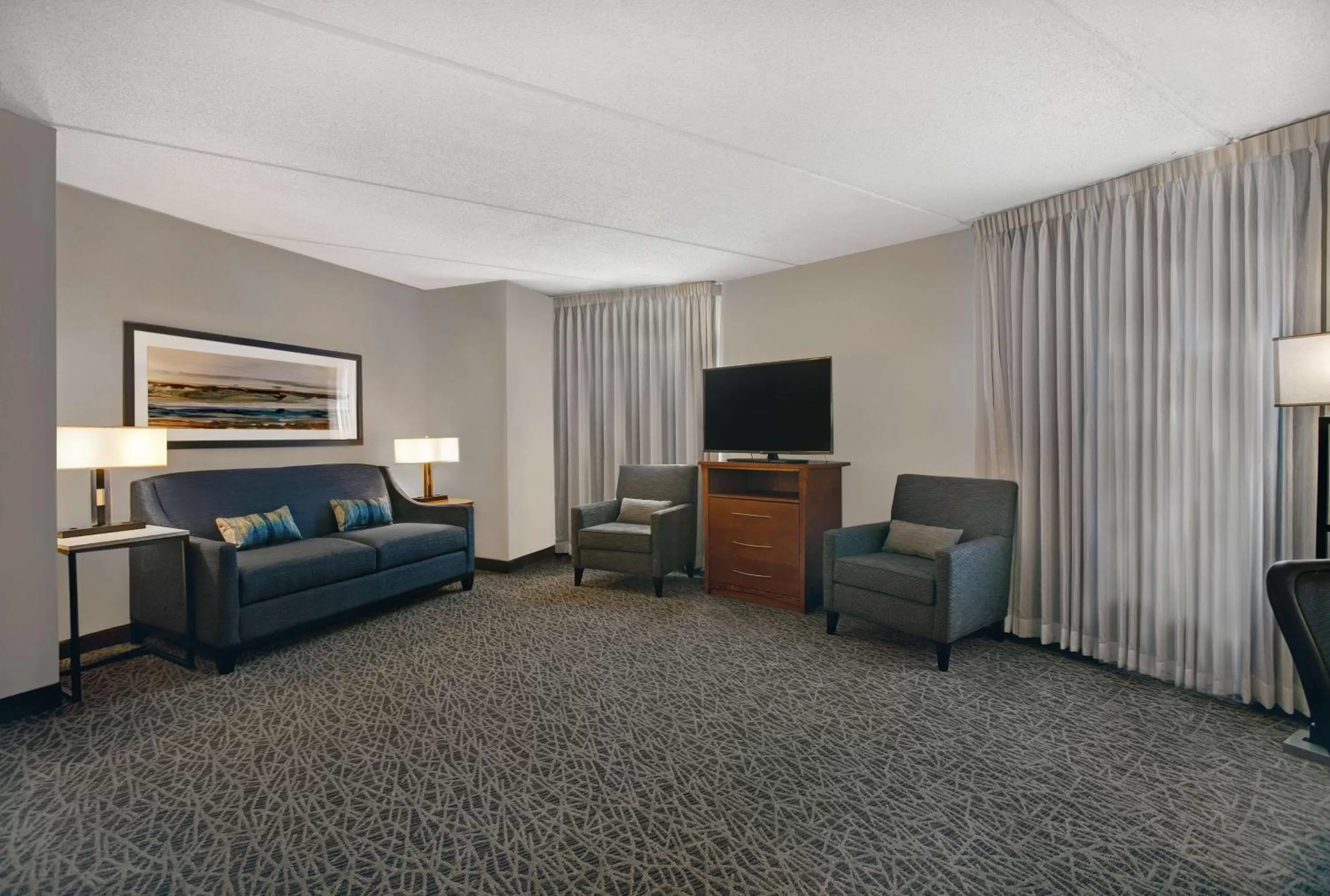 Living room in Homewood Suites by Hilton Chicago-Lincolnshire