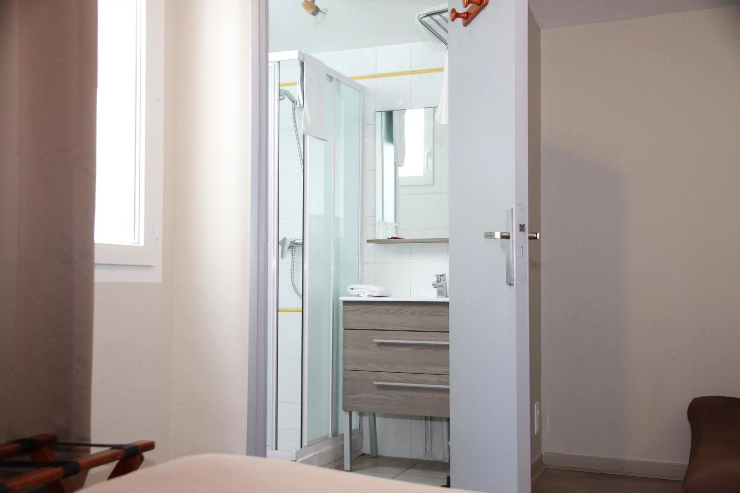 Bathroom in Hotel Saint Germain