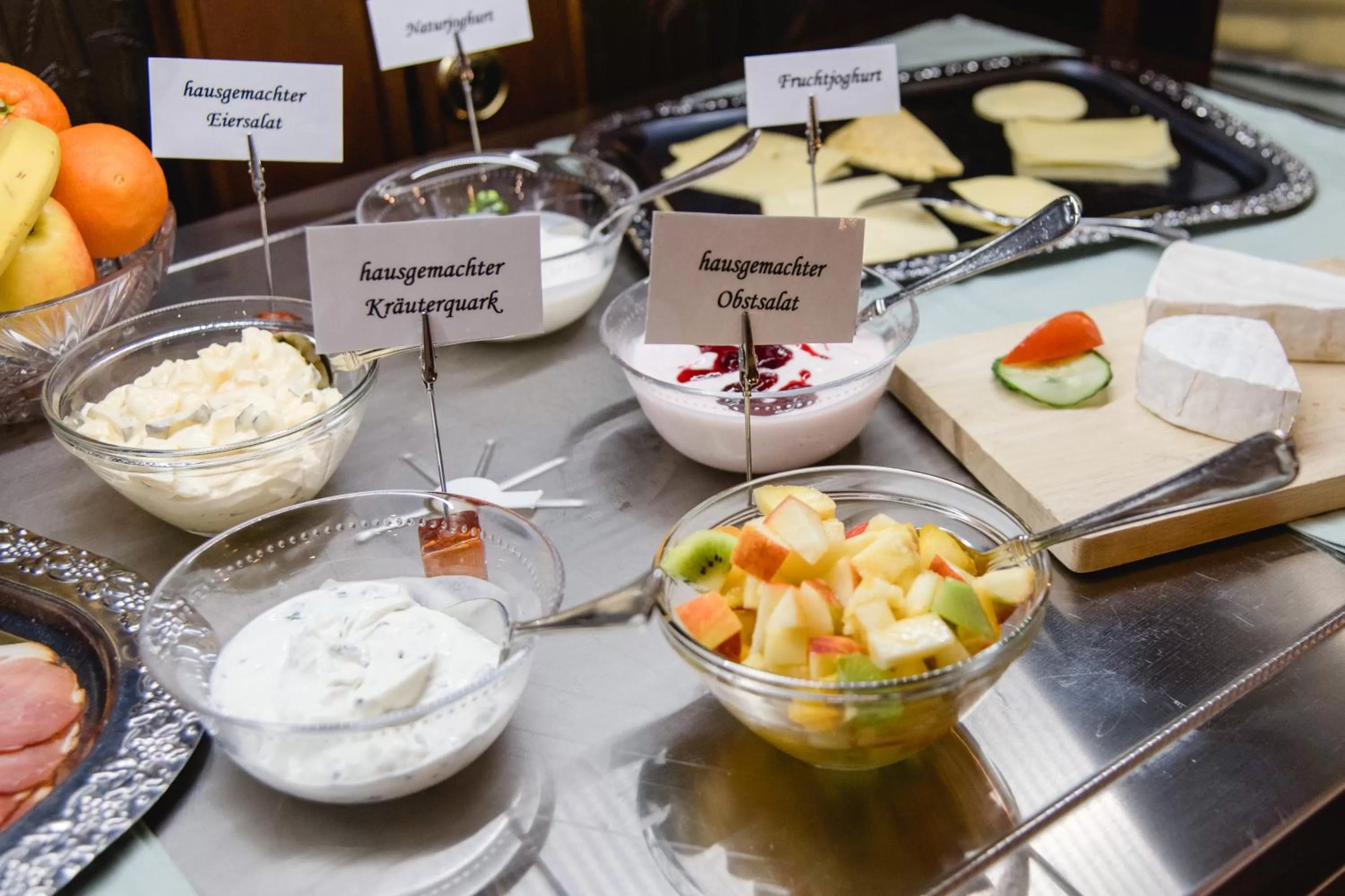 Buffet breakfast in Hotel Müller